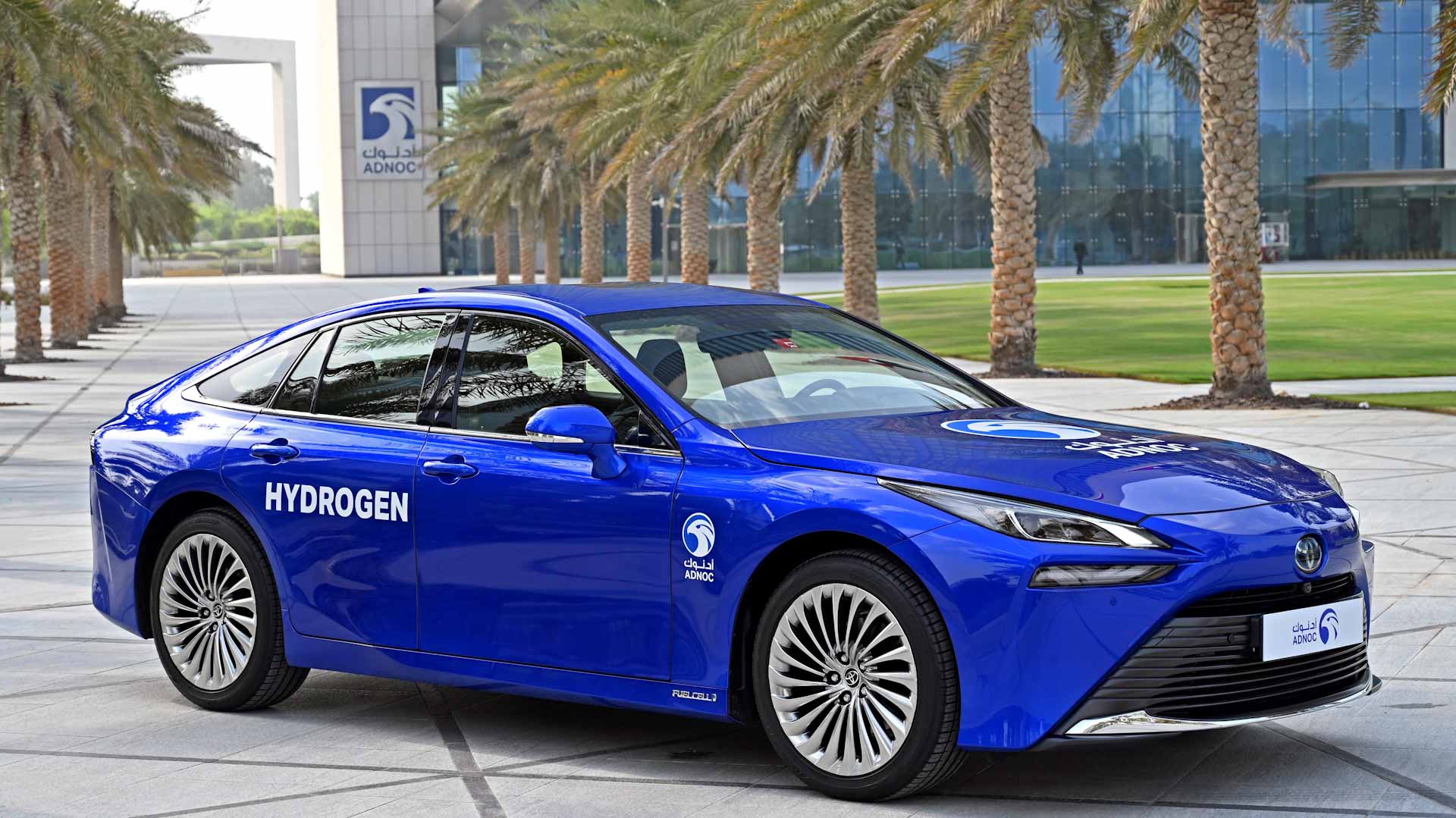 صورة بعنوان: "أدنوك" تطور محطة للتزود "فائق السرعة" بوقود الهيدروجين النظيف 