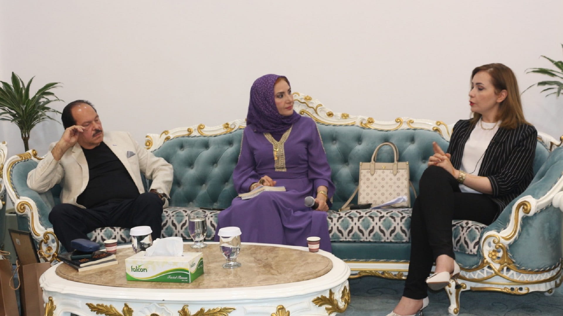 صورة بعنوان: النادي الثقافي العربي في الشارقة ينظم أمسية بعنوان "على نبض قصة" 