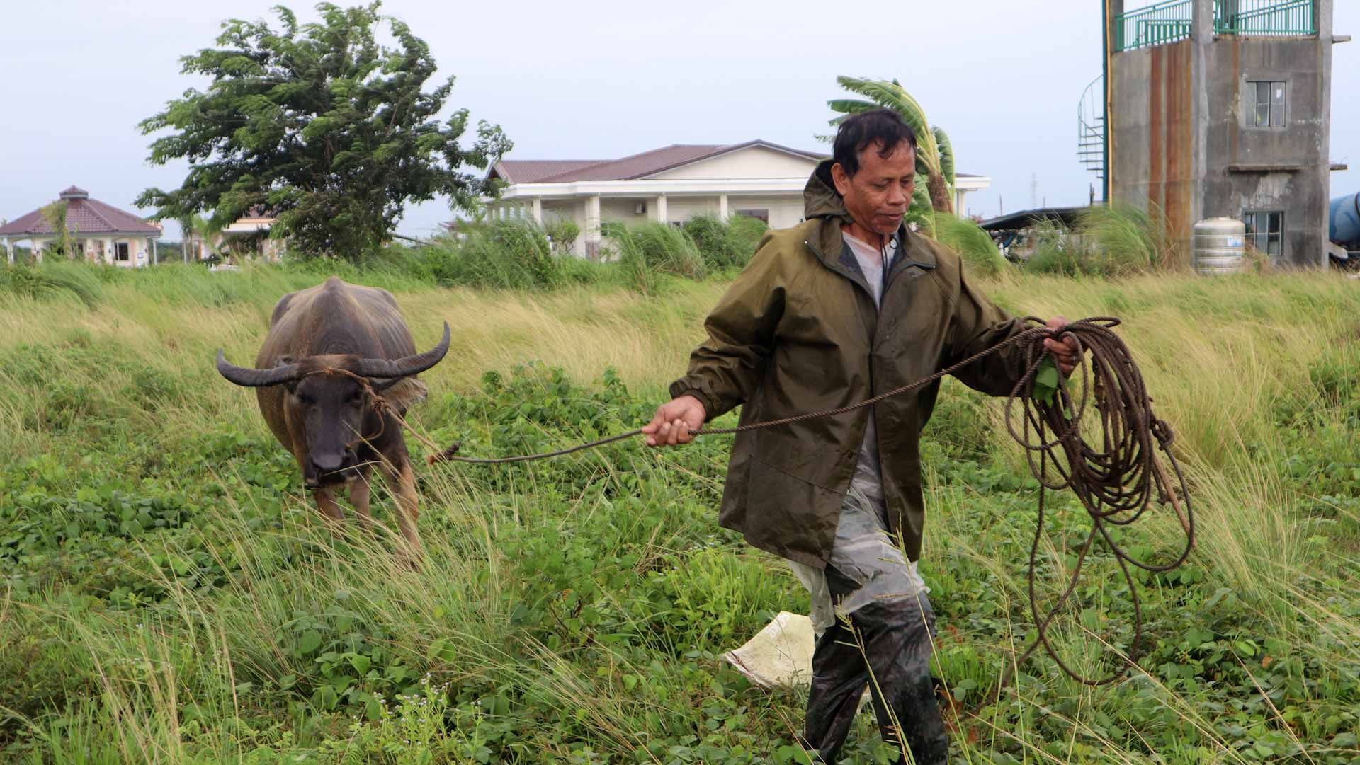 Image for the title: Philippines issues evacuation orders, ahead of Doksuri typhoon  