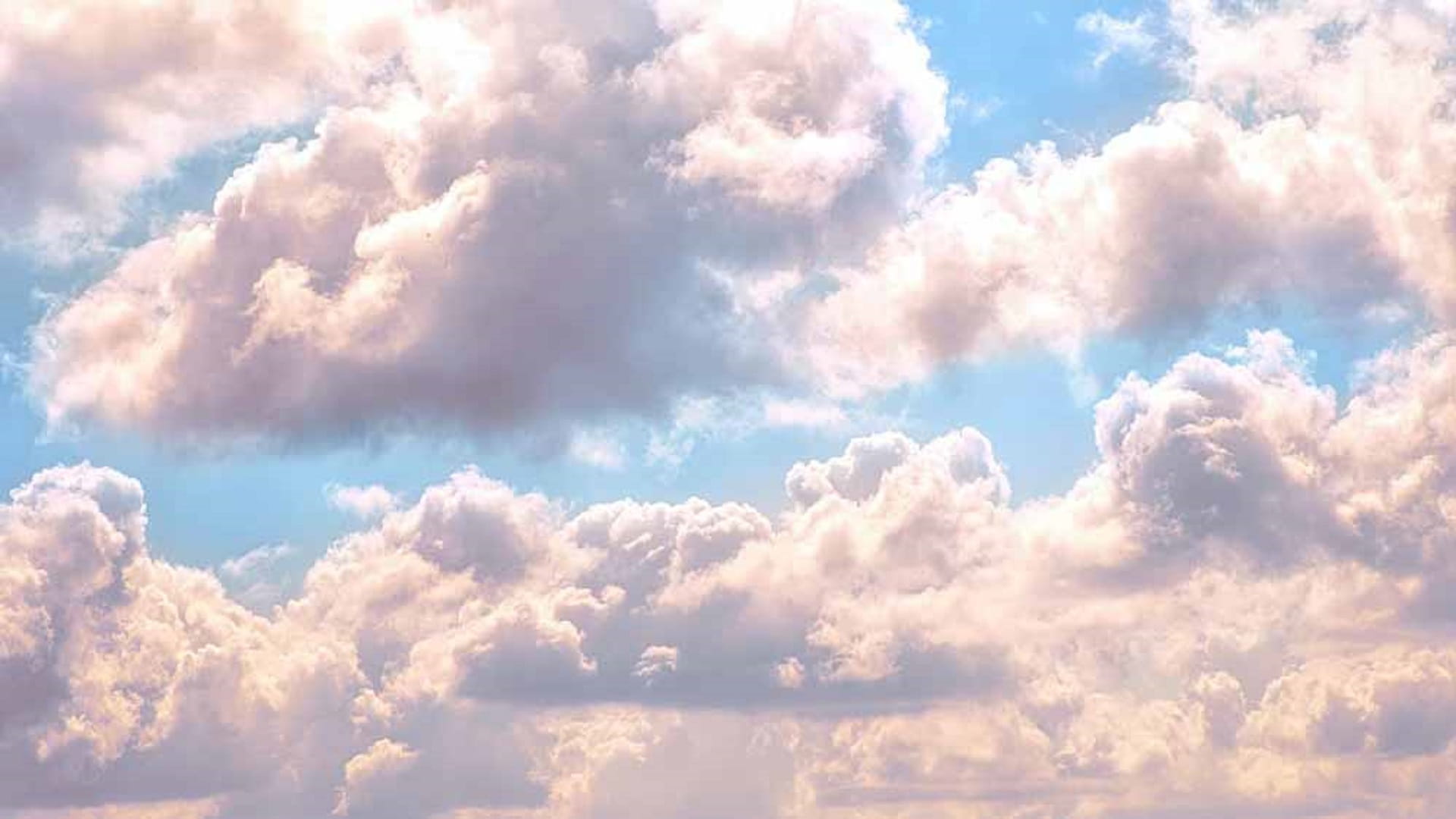 صورة بعنوان: الأرصاد: فرصة تكون سحب ركامية يصاحبها سقوط أمطار خفيفة غداً 