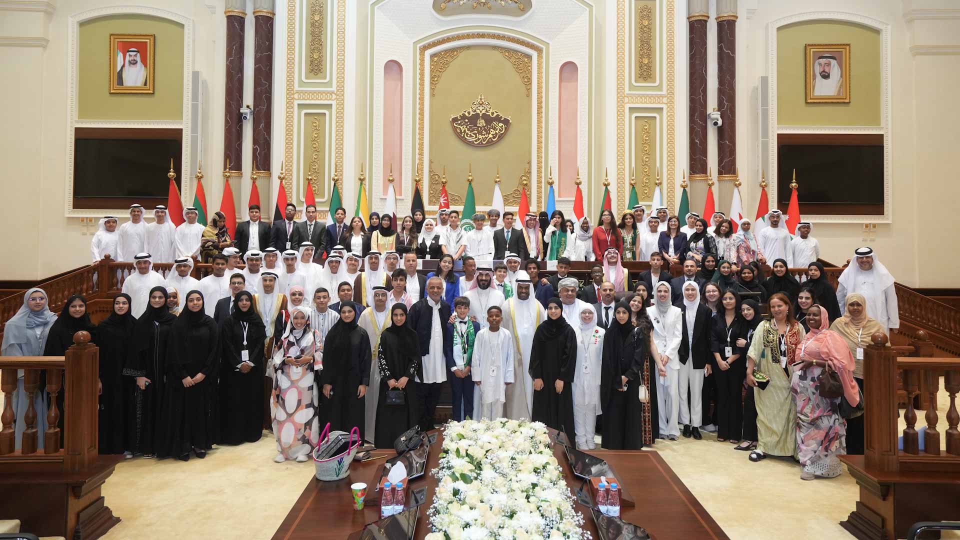 صورة بعنوان: الوفود المشاركة في البرلمان العربي للطفل تغادر أرض الدولة 