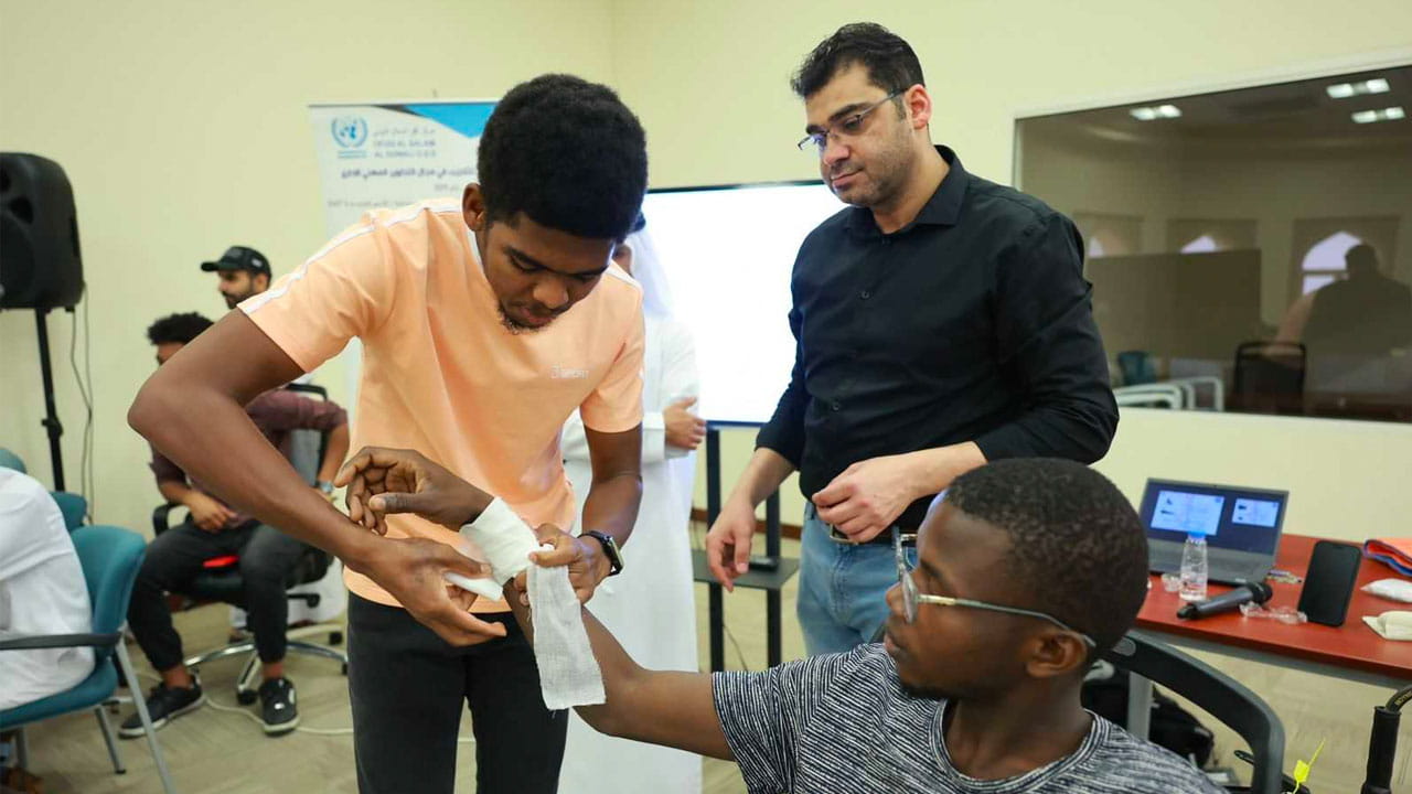 صورة بعنوان: الجامعة القاسمية تنظم ورشة"الجاهزية المجتمعية والإسعافات الأولية"  