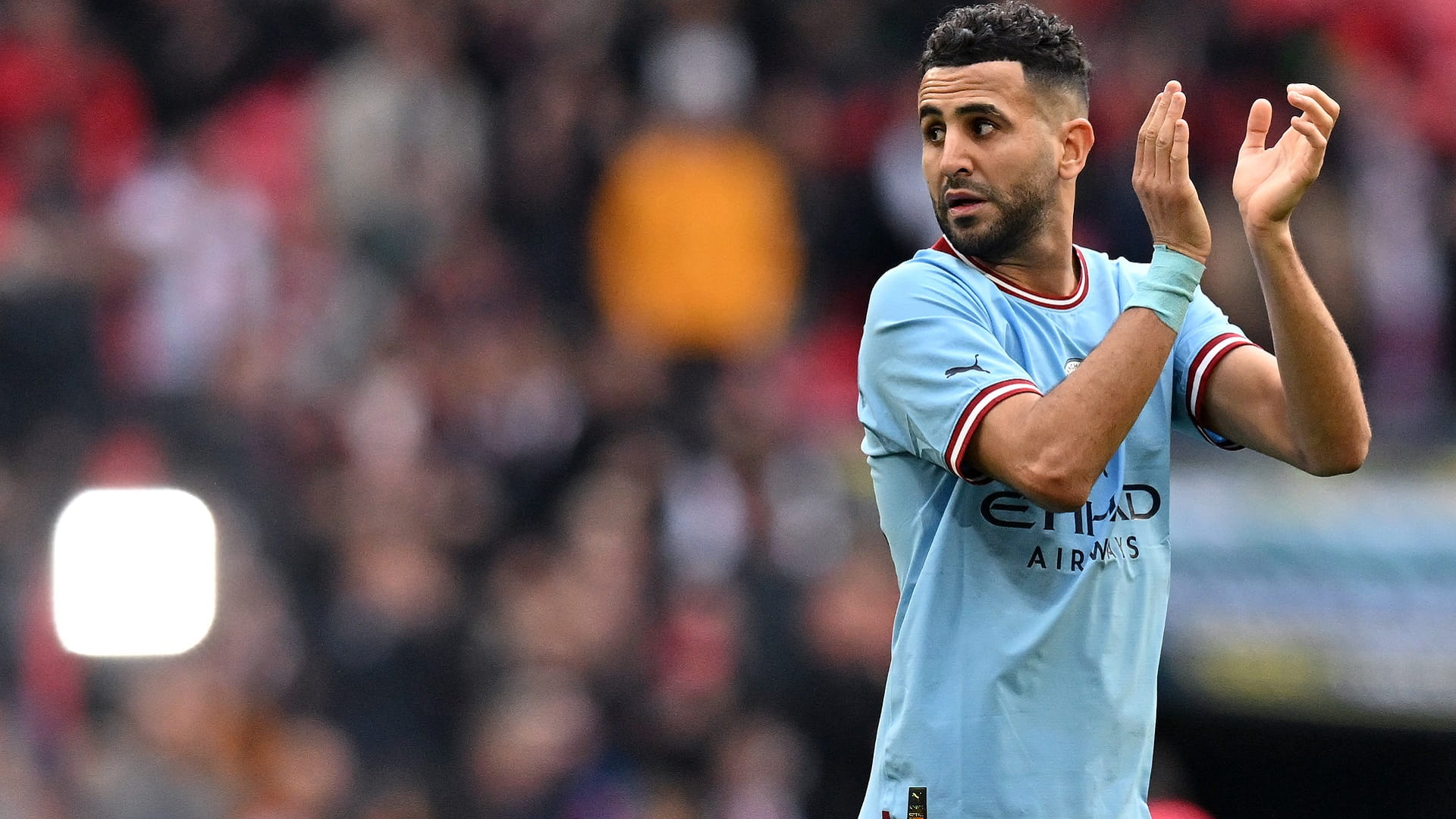 Image for the title: Mahrez joins Saudi club Al-Ahli 