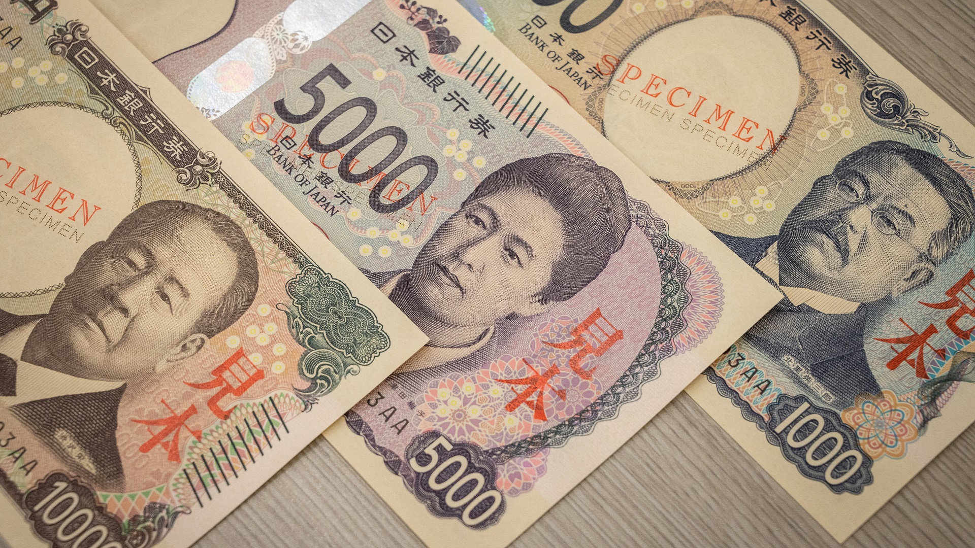 Image for the title: Yen swings after Bank of Japan policy tweak 