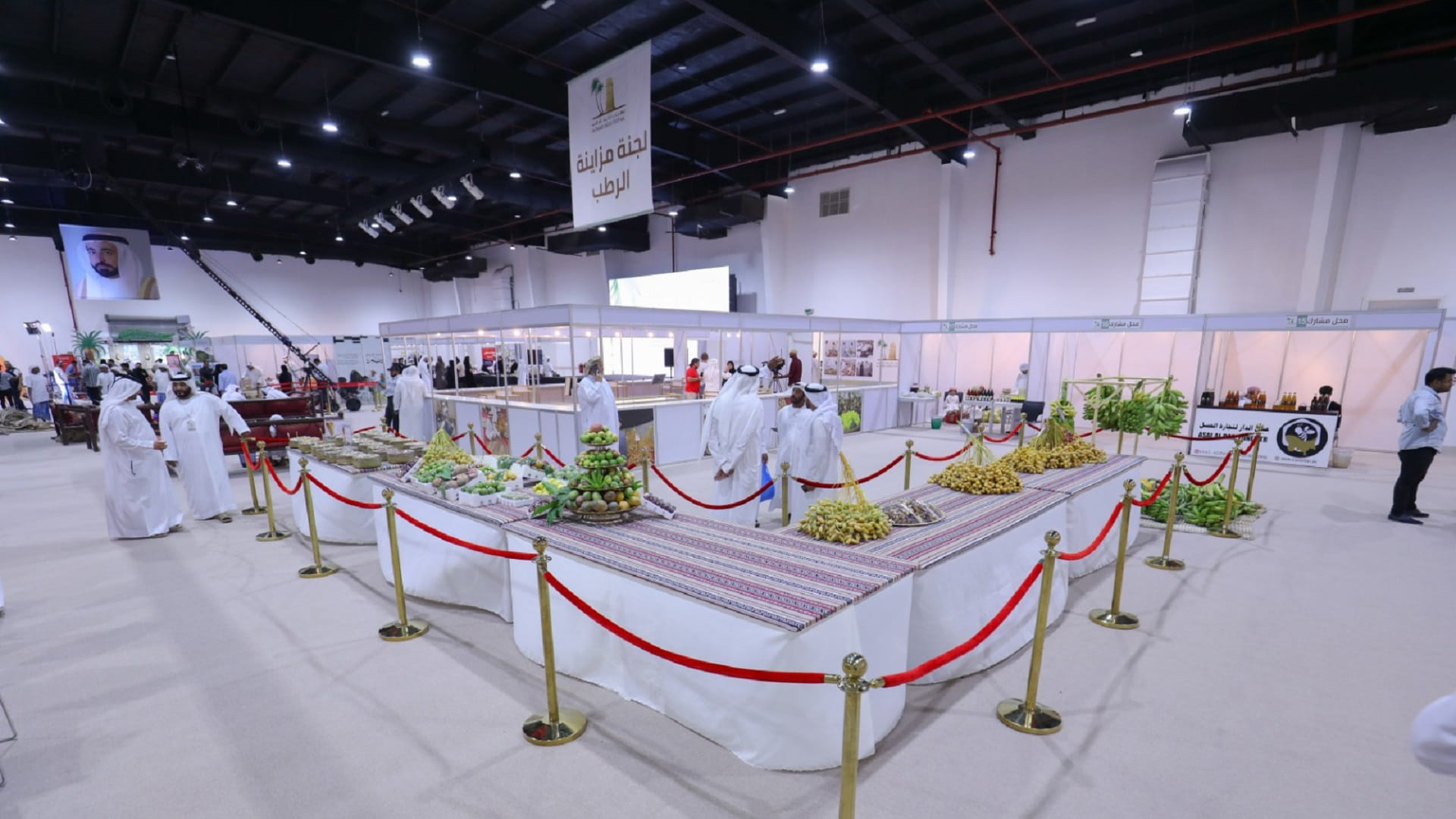 Image for the title: Al Dhaid Date Fest awards 130 winners, attracts tons of visitors 
