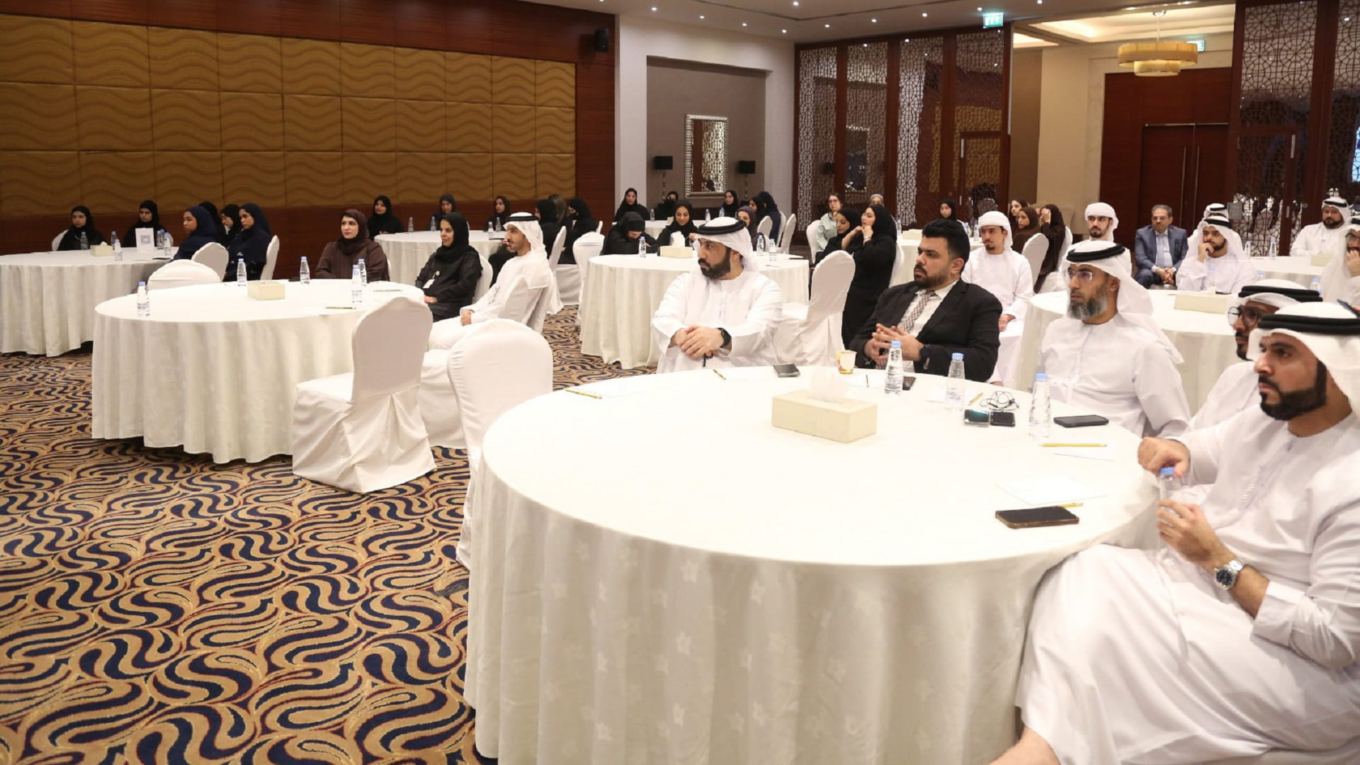 Image for the title: SCCI explores how Metaverse can advance business community 