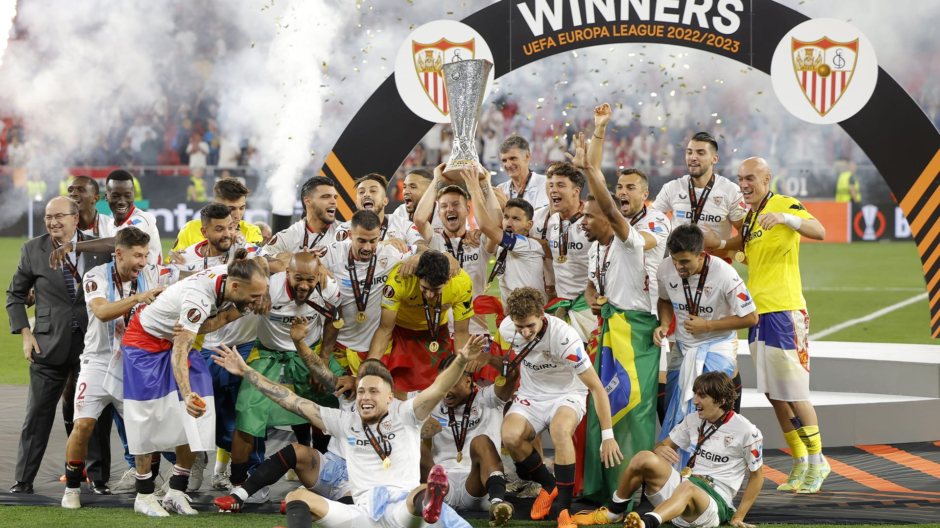 Image for the title: Sevilla in seventh heaven after Europa League win 