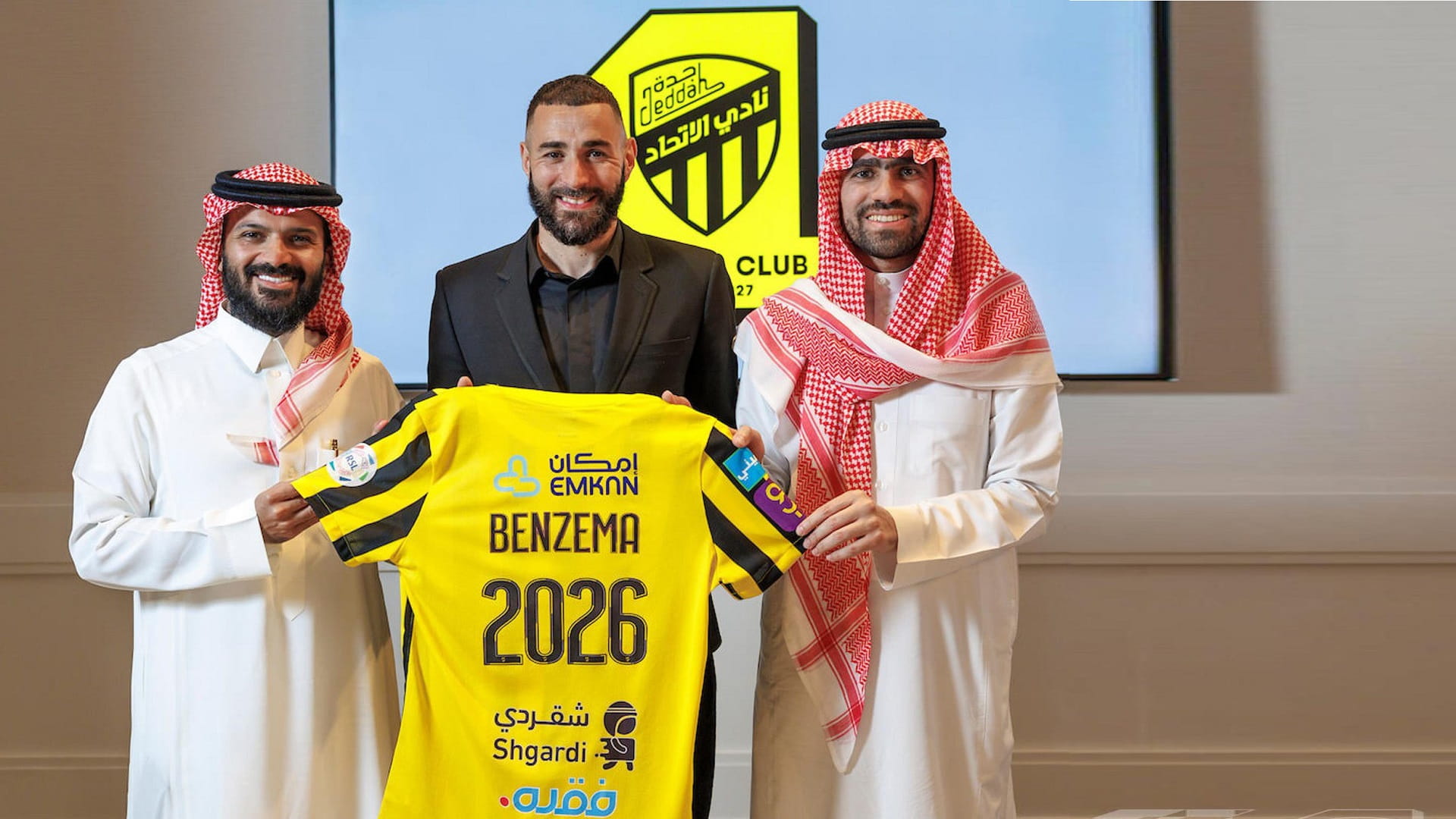 صورة بعنوان: رسمياً اتحاد جدة يعلن تعاقده مع كريم بنزيمة 