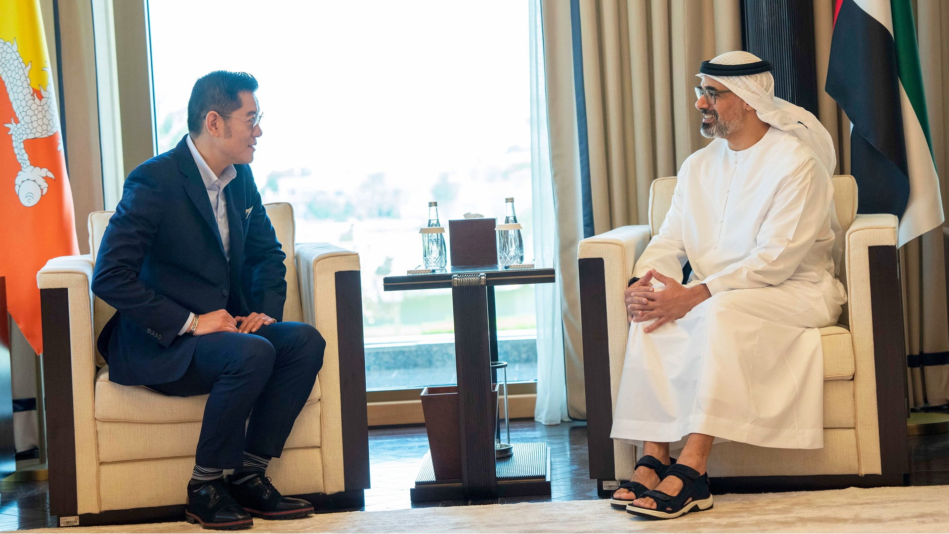 Image for the title: Khaled bin Mohamed bin Zayed receives King of Bhutan 