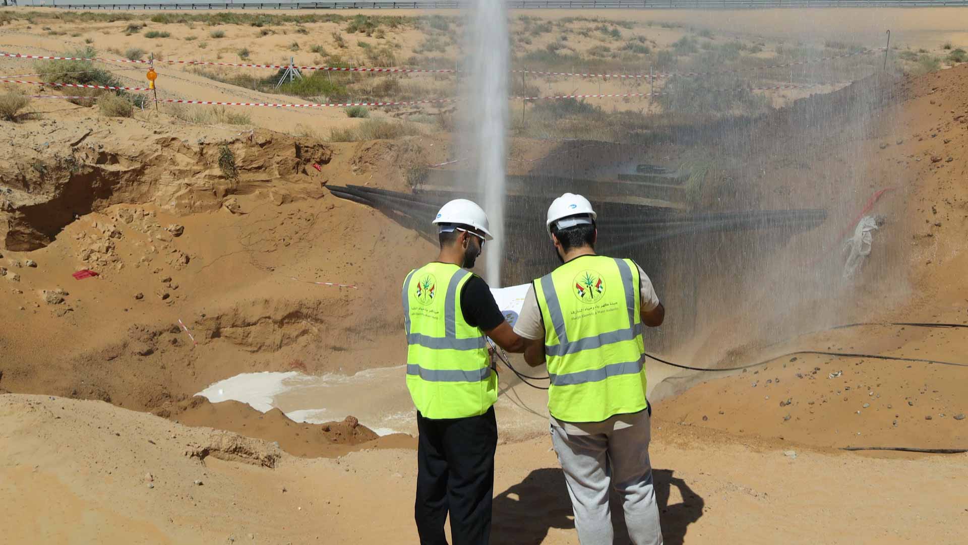 صورة بعنوان: كهرباء الشارقة تنجز الخط الاستراتيجي لنقل المياه إلى ضاحية الشنوف  