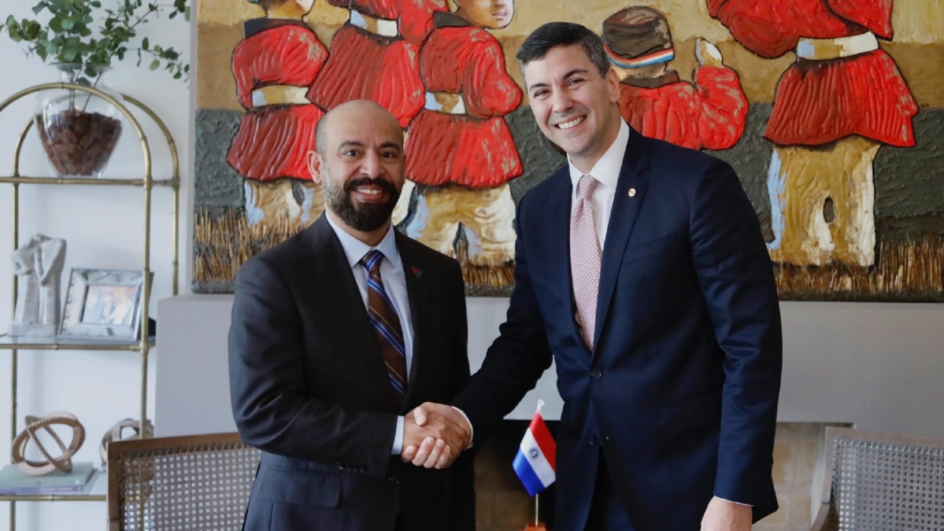 Image for the title: UAE amb, Paraguay's President-elect discuss joint cooperation 