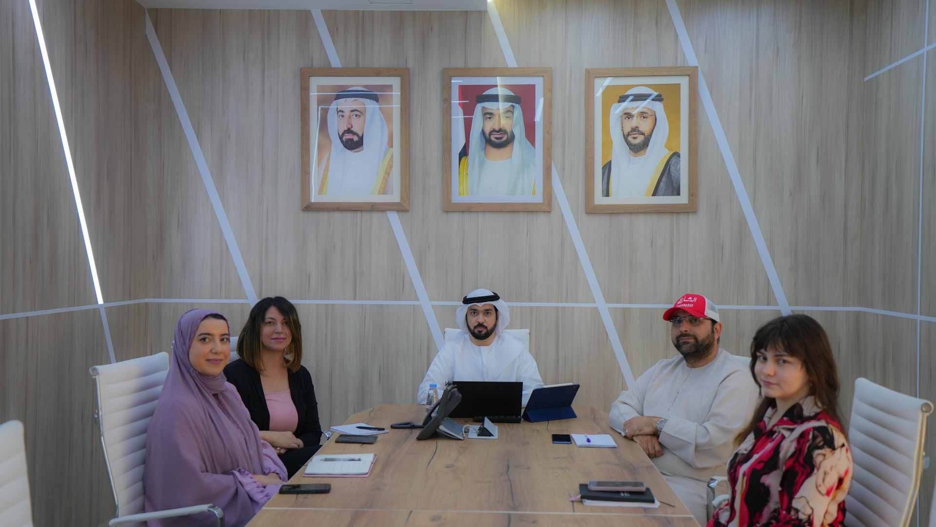 صورة بعنوان: "الشارقة البحري" أول نادٍ يستعين بالذكاء الصناعي لطرح الأفكار 