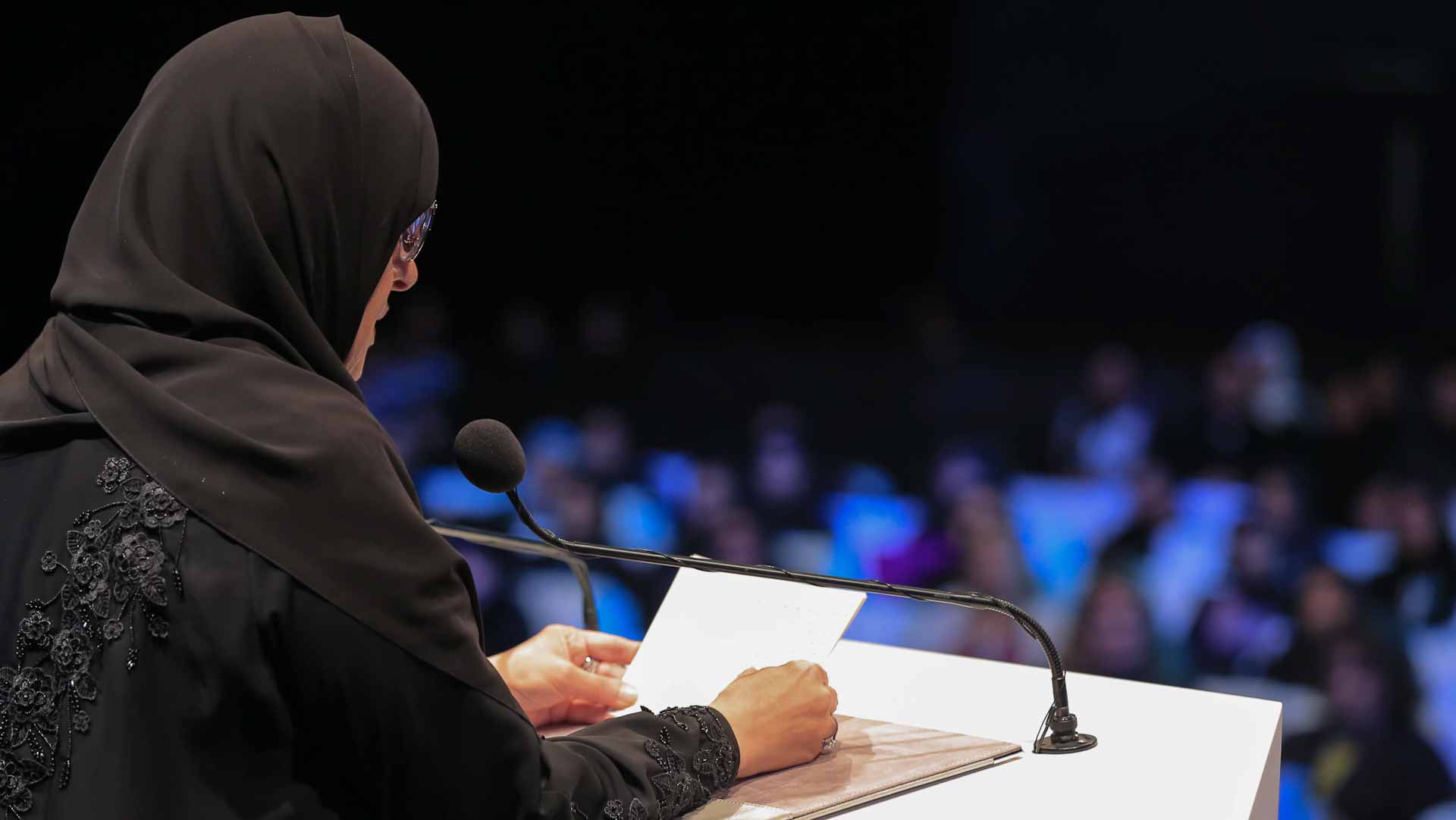 صورة بعنوان: جواهر القاسمي: جائزة التميز الرياضي تخلق جيلاً يؤمن بشغف الإنجاز  