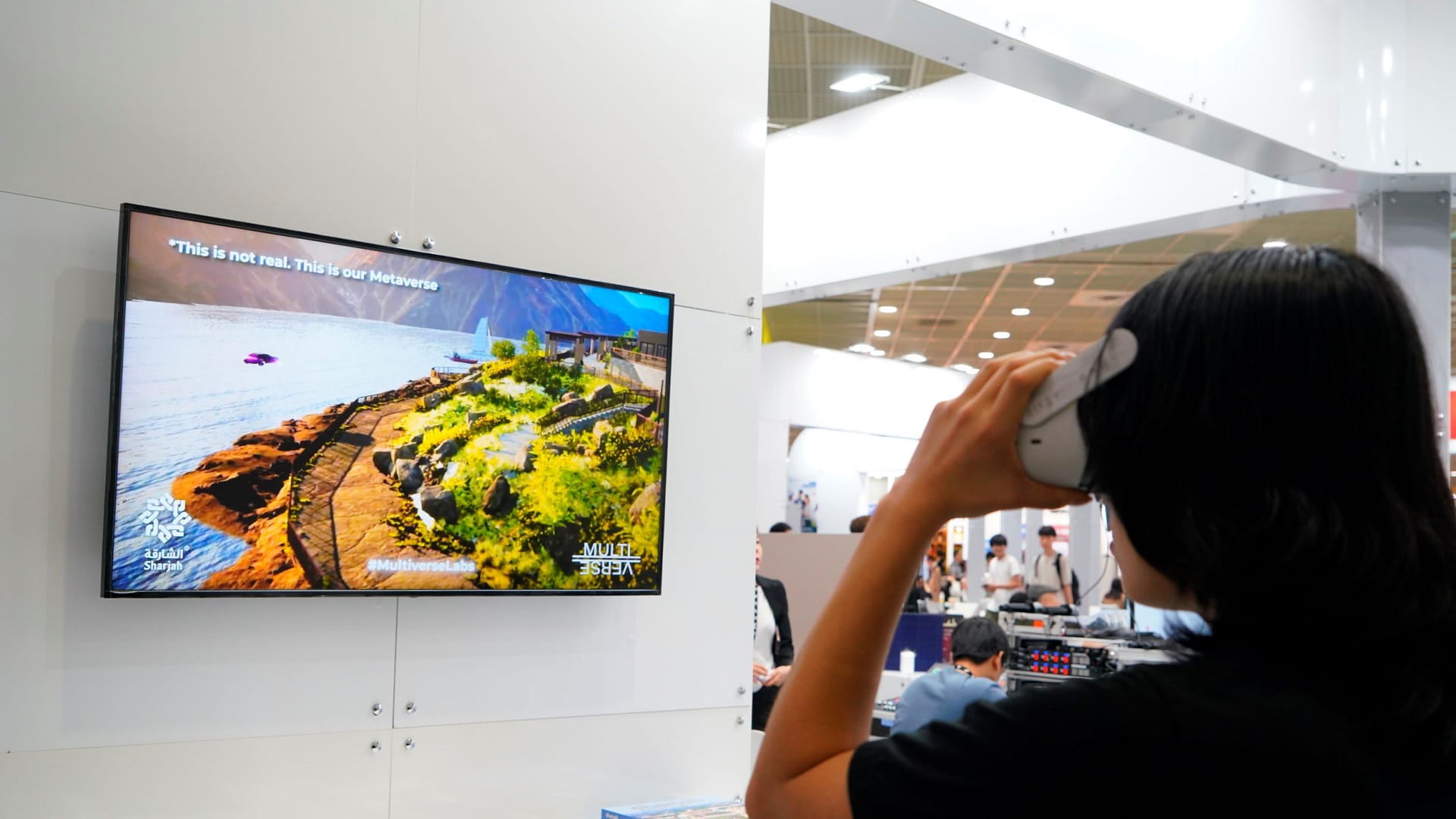 صورة بعنوان: سياحة الشارقة تستعرض مقومات السياحة الثقافية في معرض سيؤول للكتاب 