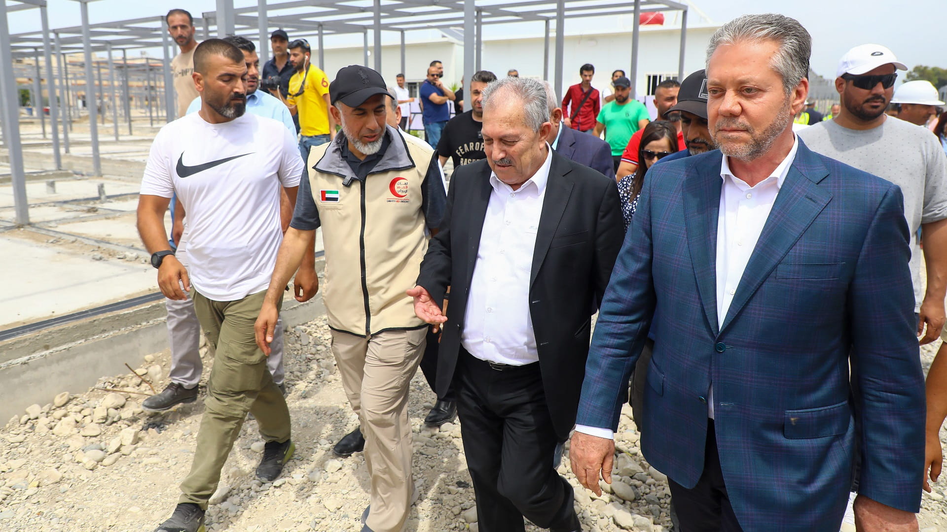 Image for the title: Syrian PM inspects UAE-funded housing project in Lattakia 