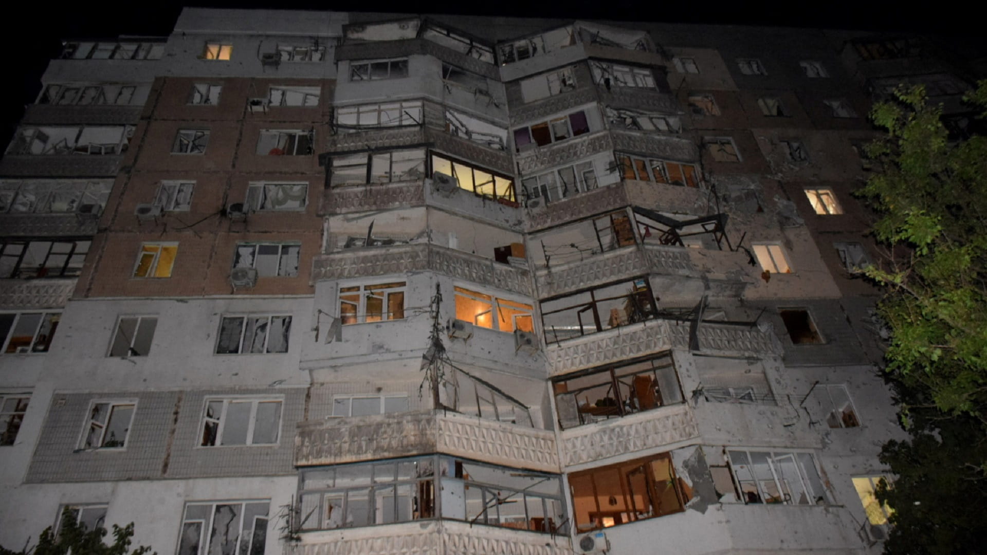 صورة بعنوان: أوكرانيا: مقتل 3 في هجوم روسي بطائرات مسيرة على أوديسا 