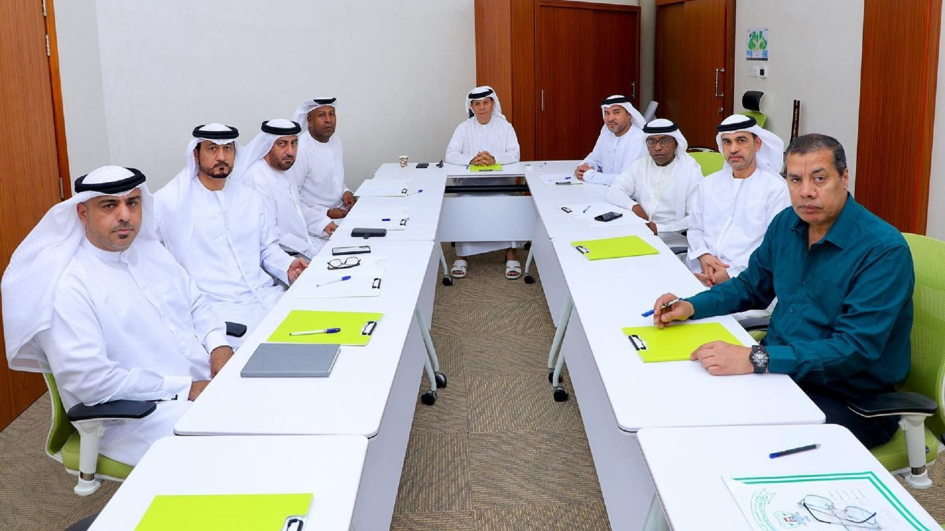 صورة بعنوان: مجلس إدارة نادي دبا الحصن الجديد يوزع المهام الإدارية على أعضائه 