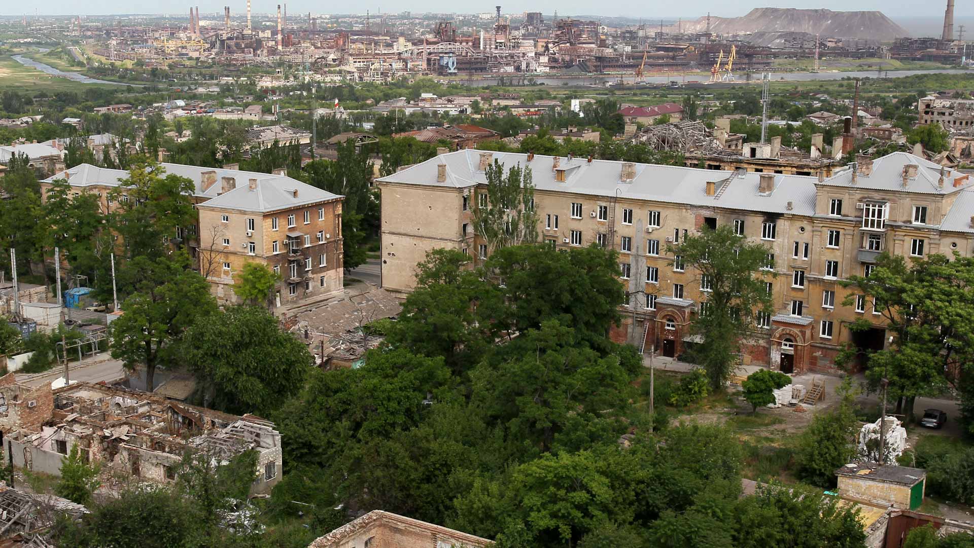 Image for the title: In new attack, Ukraine claims to retake three villages 