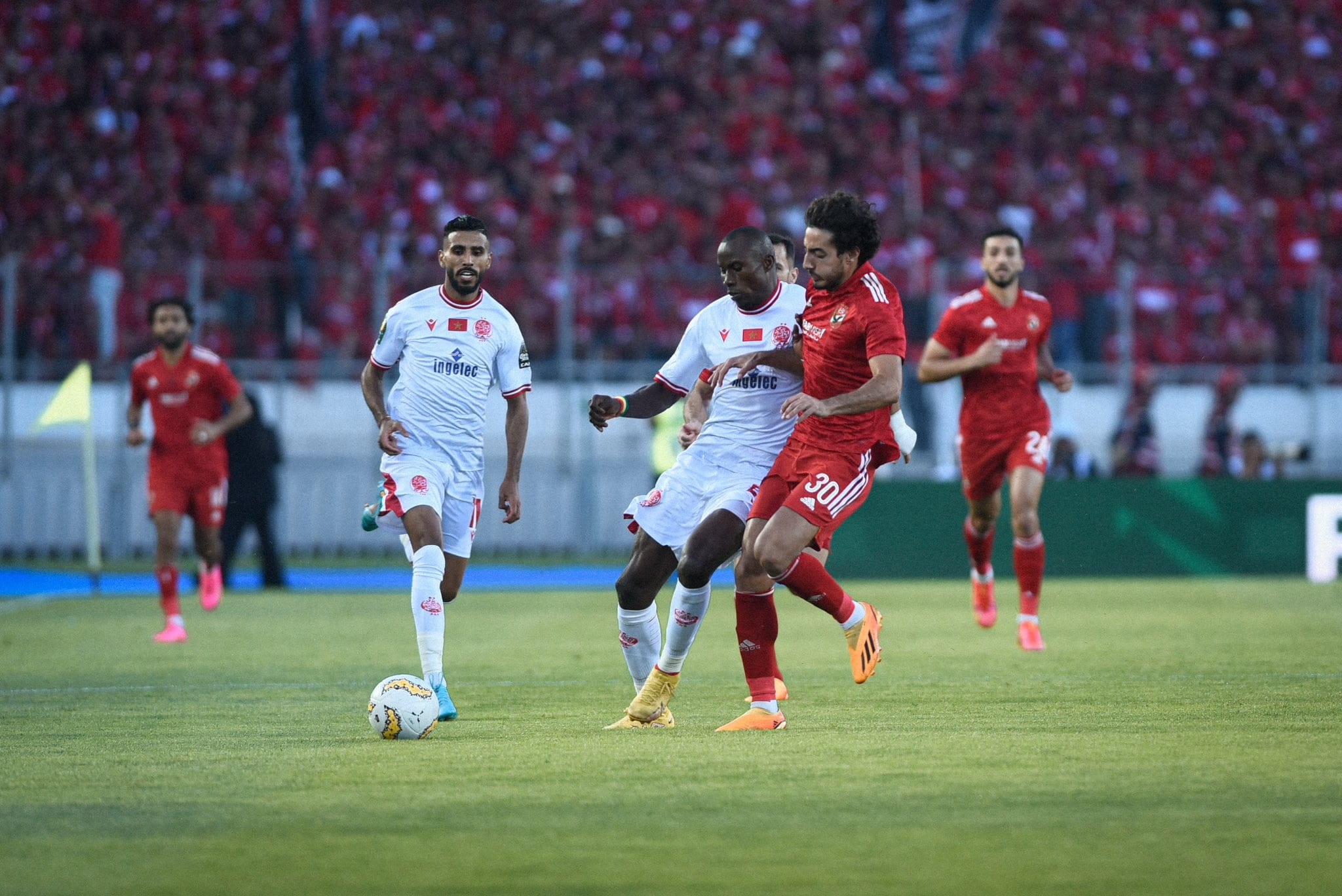 صورة بعنوان: الأهلي المصري يتوج بلقب دوري أبطال إفريقيا لكرة القدم للمرة الـ11  