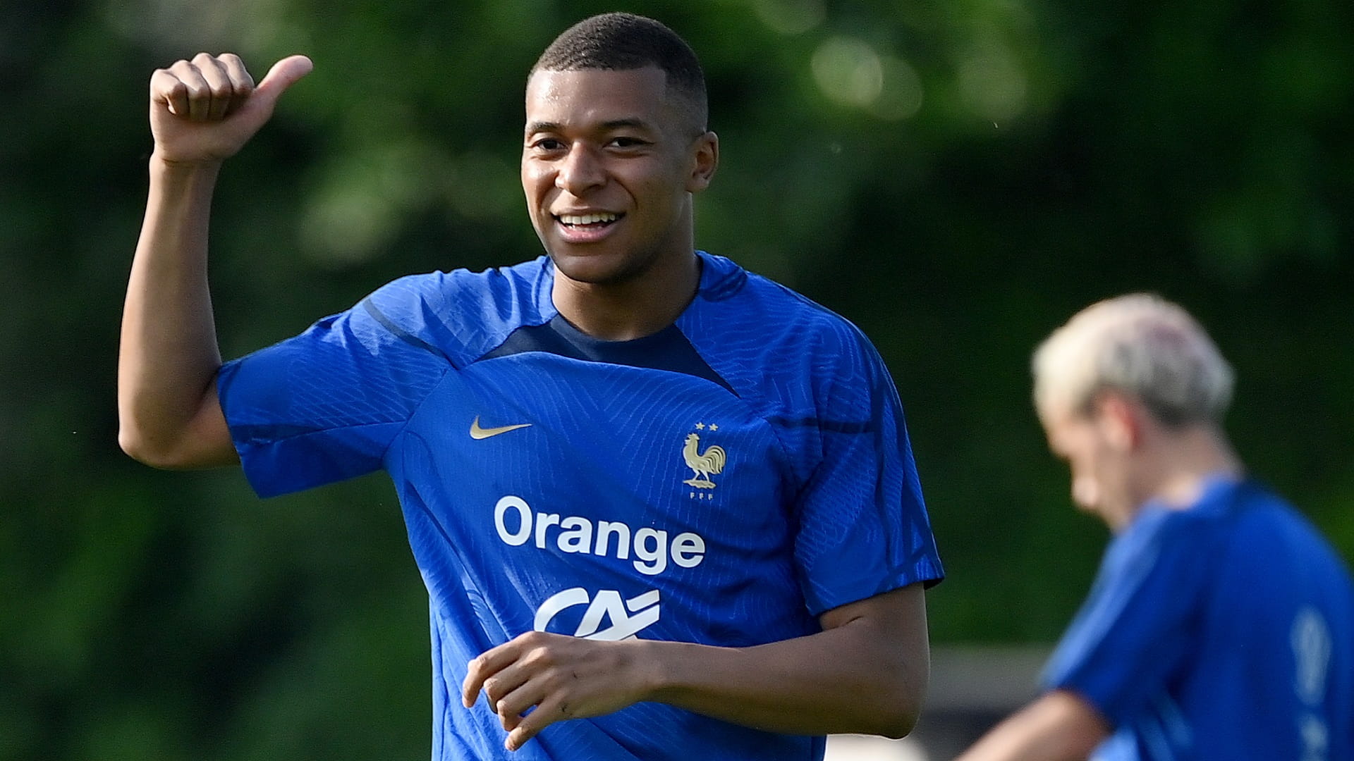 صورة بعنوان: الفرنسي مبابي يبلغ سان جيرمان برغبته في عدم تمديد التعاقد 