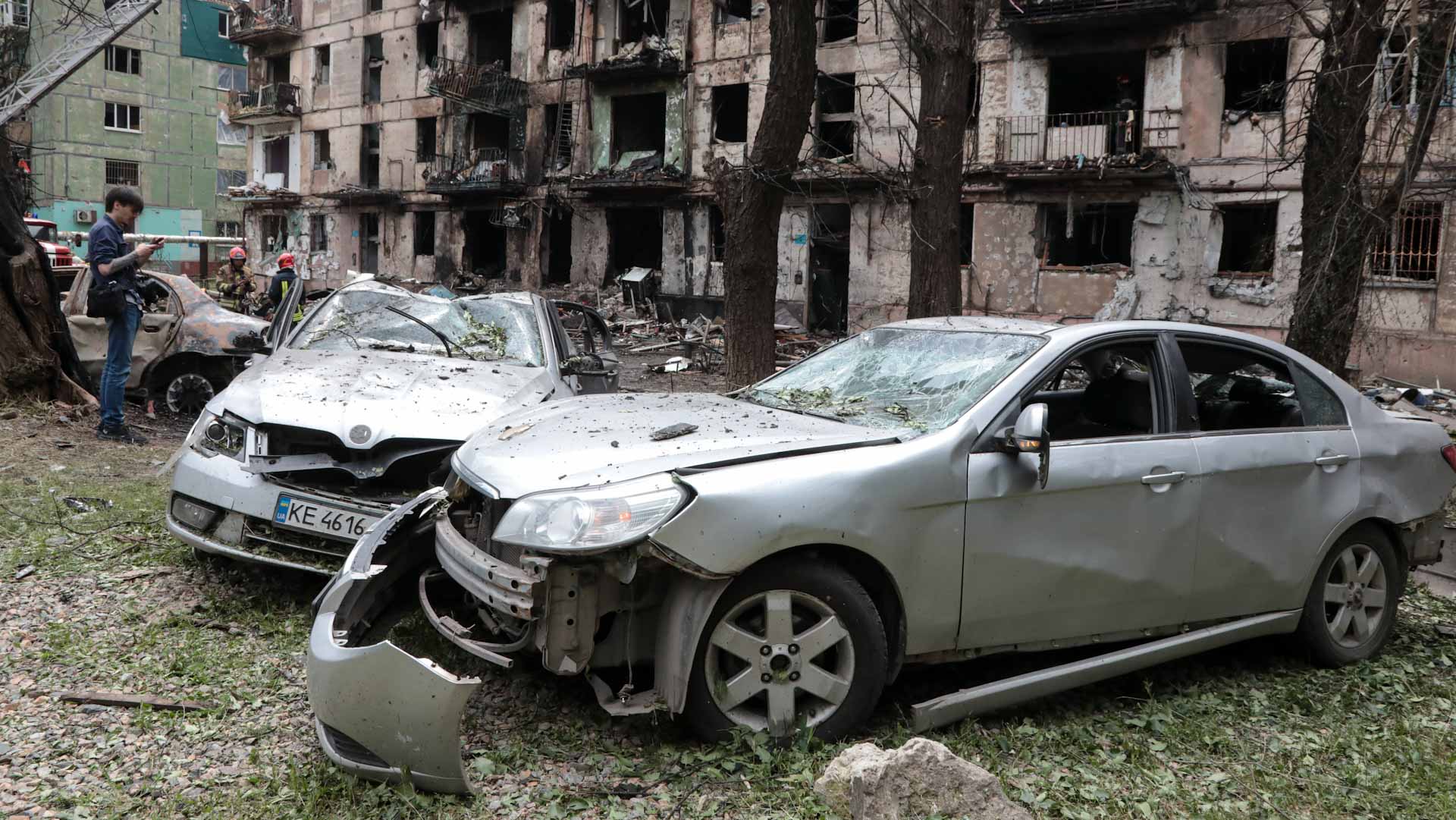 Image for the title: Russian missile attack kills three in Ukraine's Odesa 