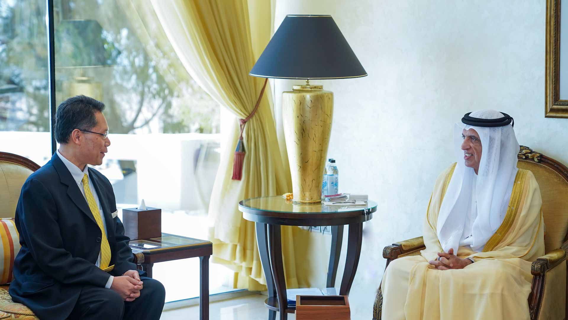 Image for the title: RAK Ruler receives Ambassador of Thailand 