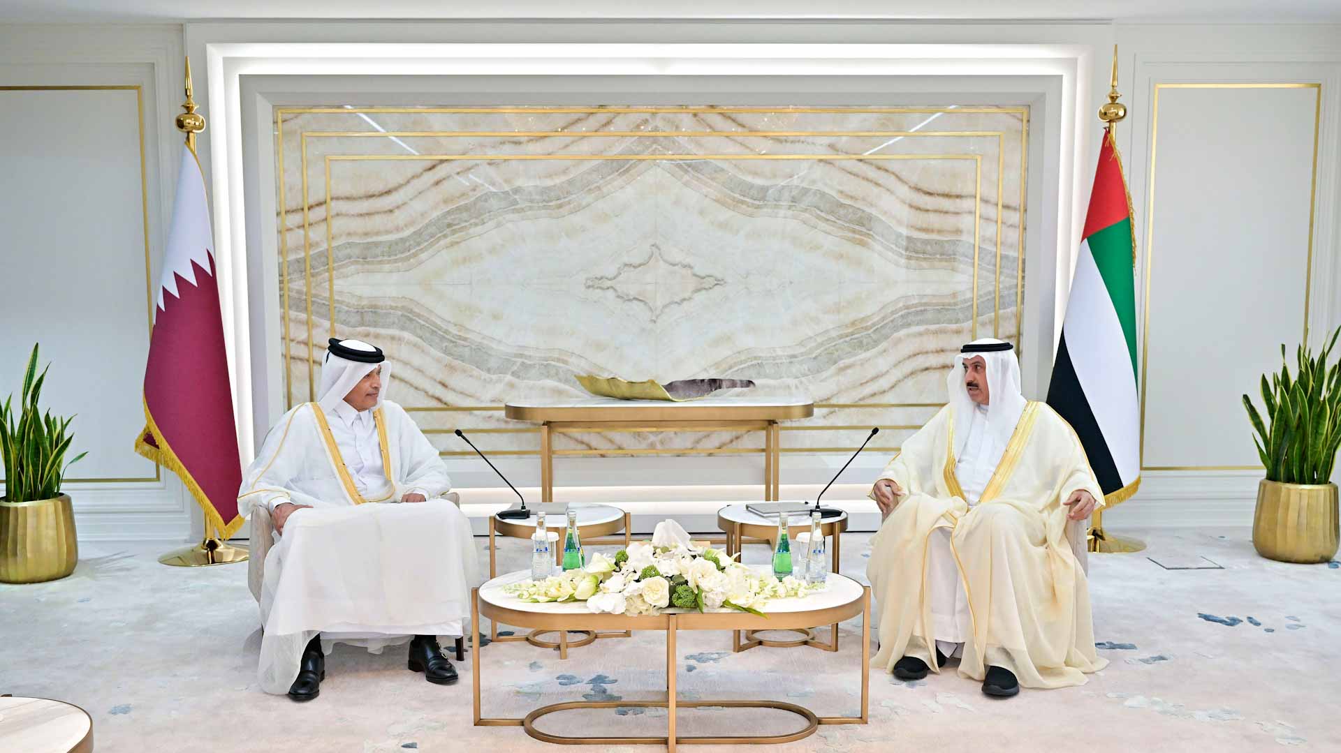 Image for the title: Saqr Ghobash receives Speaker of Qatar’s Shura Council 