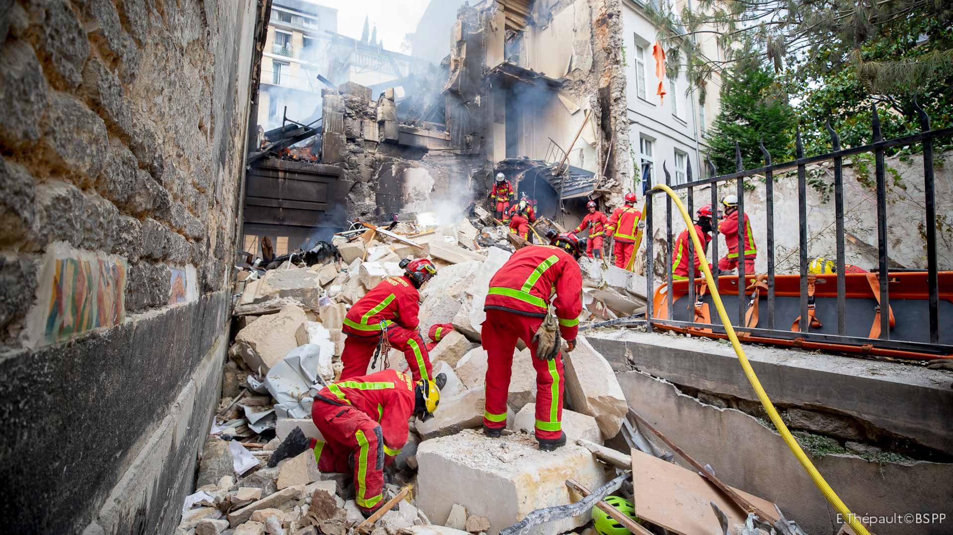 Image for the title: Rescuers comb through rubble of Paris building blast 