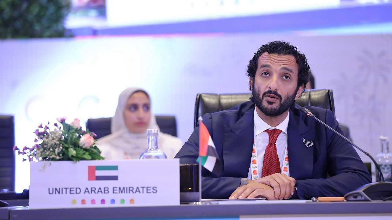 صورة بعنوان: الإمارات تواصل دعم الجهود العالمية لتعزيز التنمية السياحية  