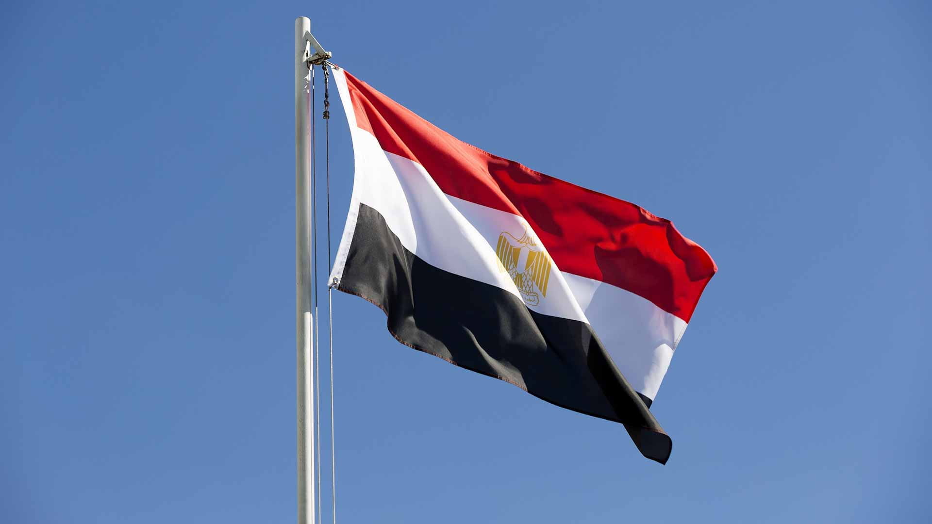 Image for the title: Egypt refloats cargo vessel that ran aground in Suez Canal 