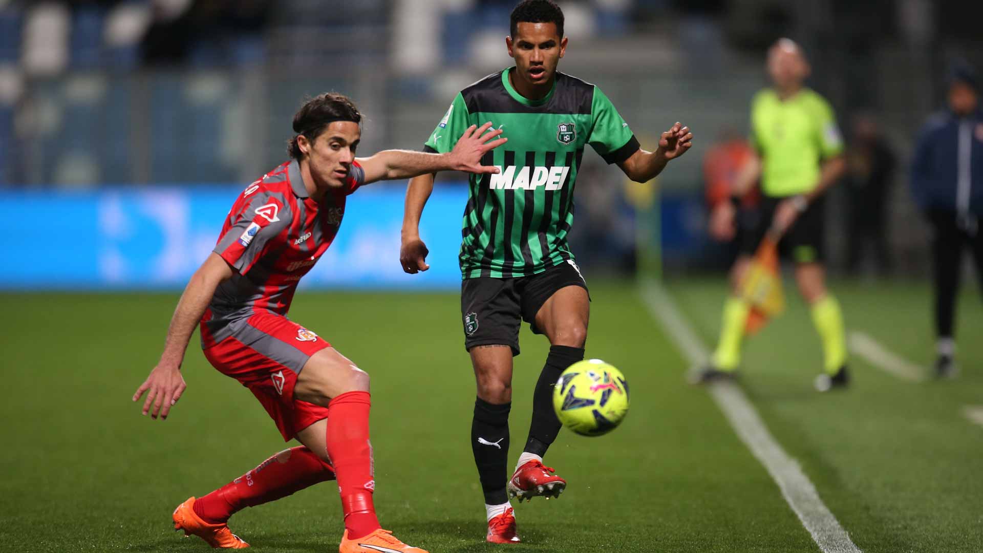 صورة بعنوان: ساسولو يزيد من أوجاع كريمونيزي في الدوري الإيطالي 