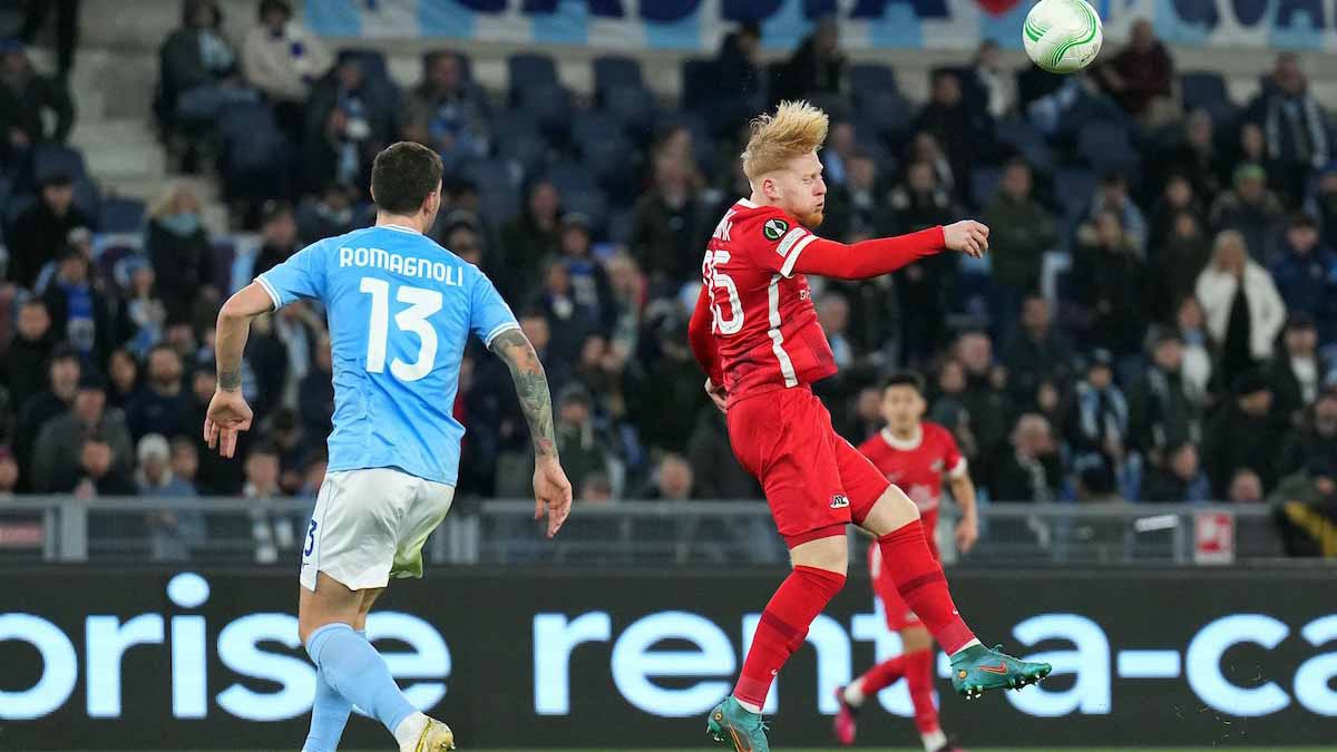 صورة بعنوان: ألكمار يقترب من ربع نهائي دوري المؤتمر الأوروبي 