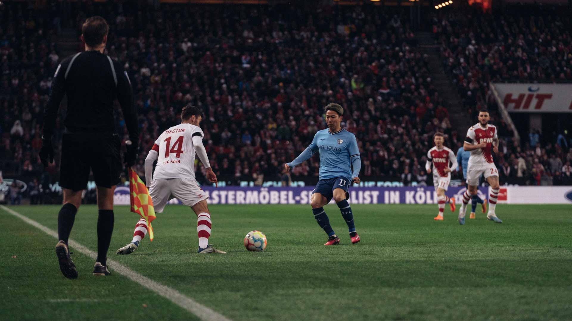 صورة بعنوان: بوخوم يتخطى كولون في الدوري الألماني لكرة القدم 