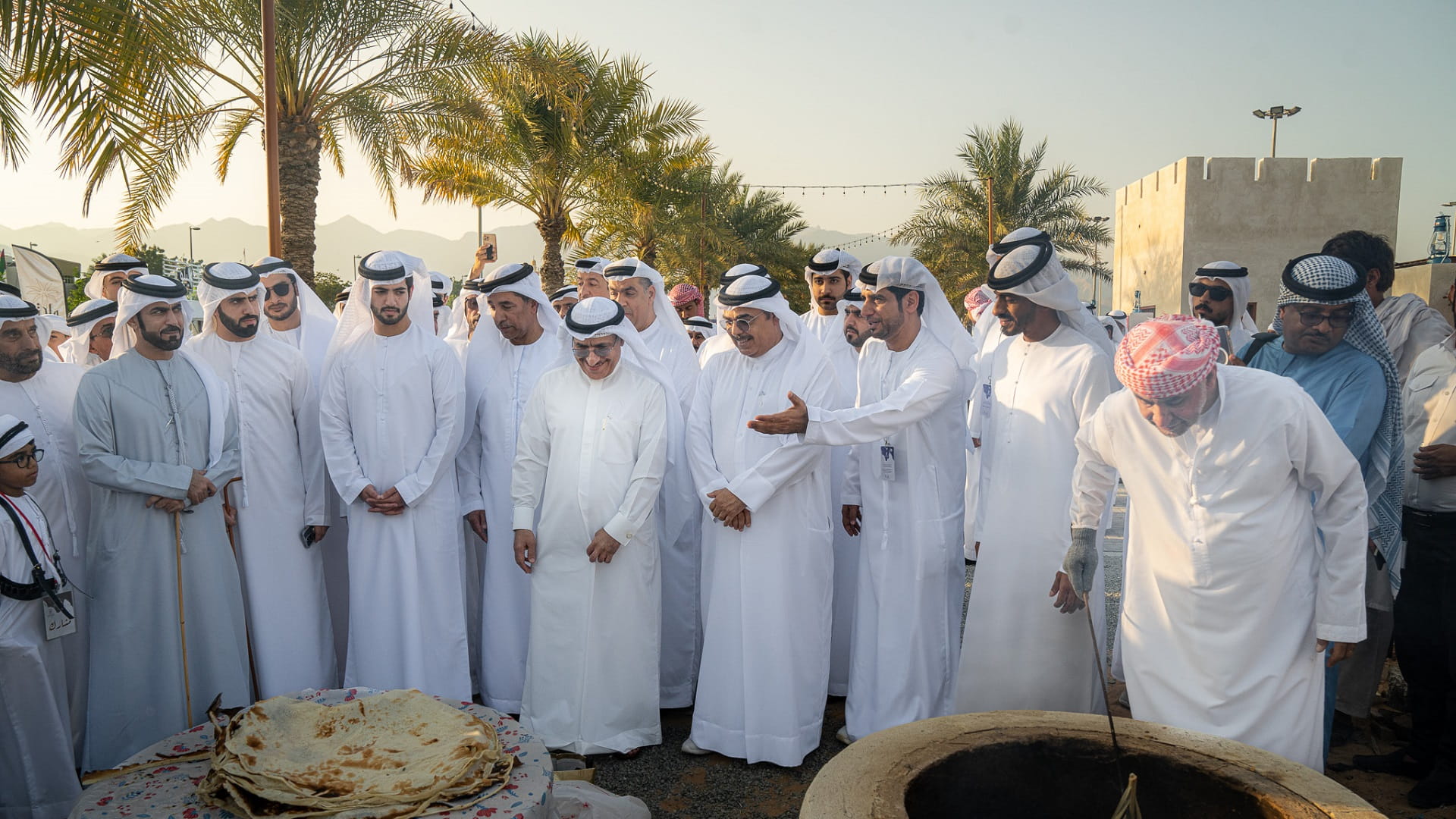 صورة بعنوان: دبا الحصن تضيء الموروث الشعبي في أيام الشارقة التراثية 