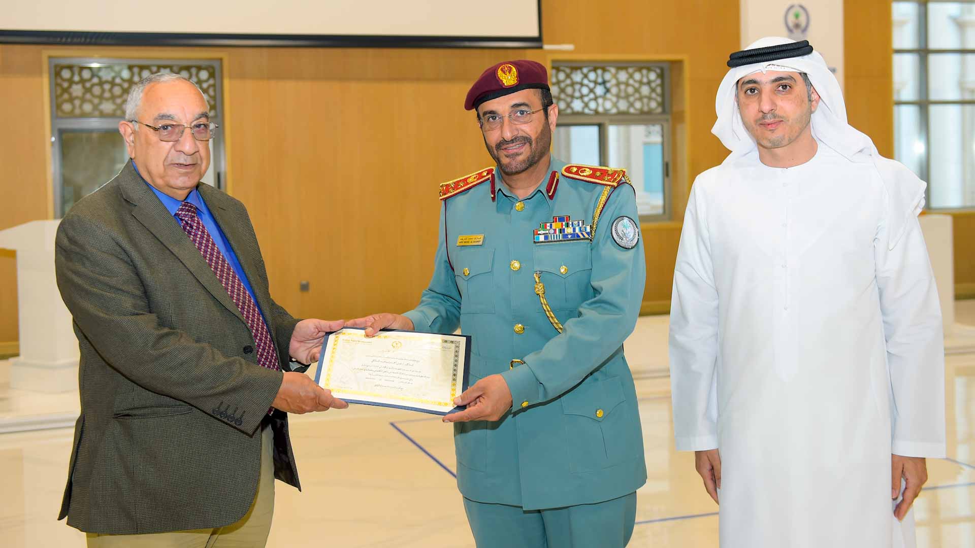 Image for the title: Al Sharif attends graduation ceremony of AI course 