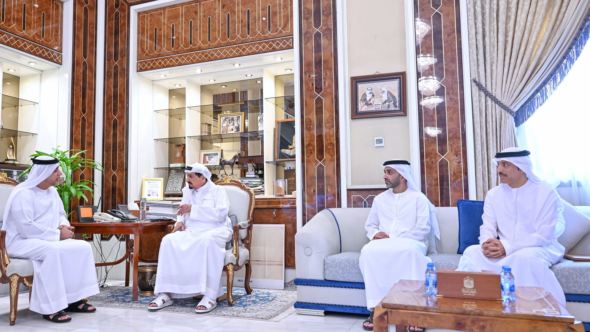 Image for the title: Ajman Ruler receives customs directors-general from across UAE 