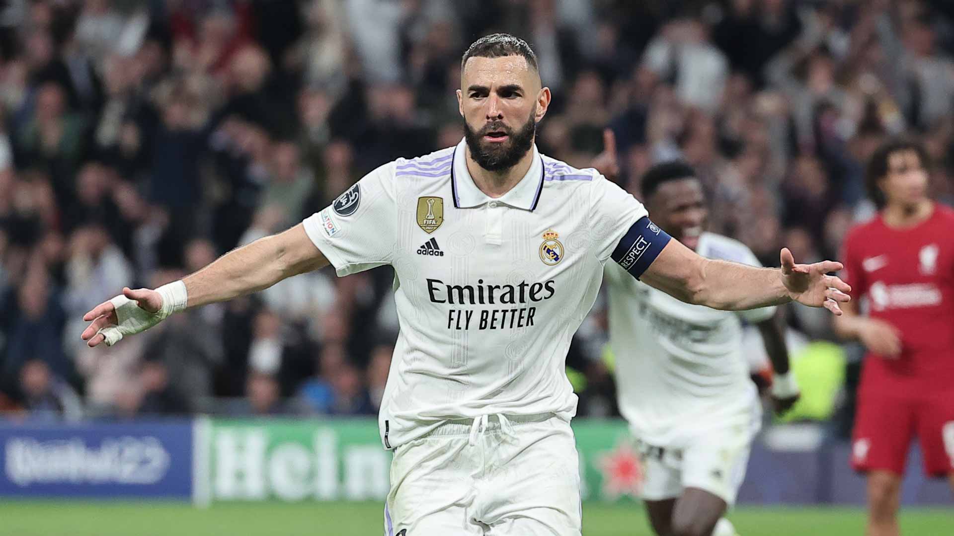 Image for the title: Benzema leads Madrid into quarterfinals of Champions League 