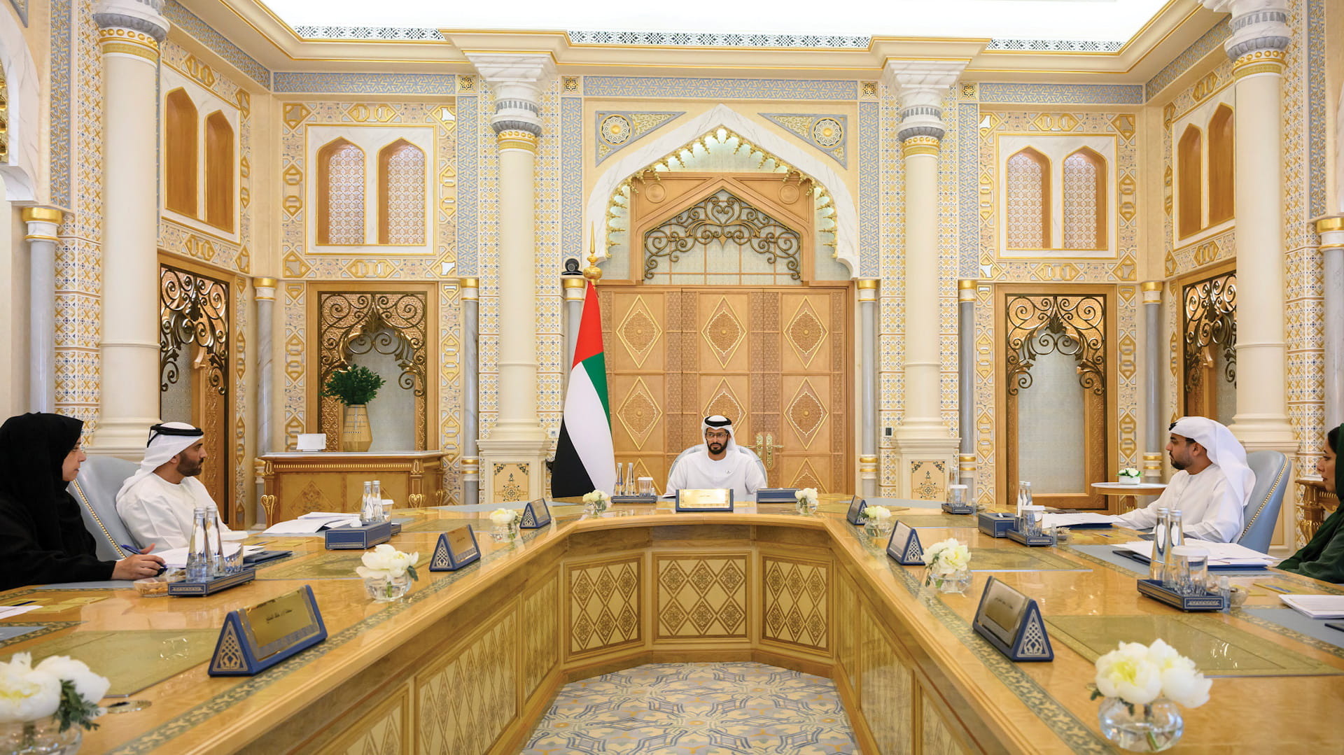 صورة بعنوان: مجلس الإمارات للإعلام يبحث سبل تطوير القطاع الإعلامي في الدولة 