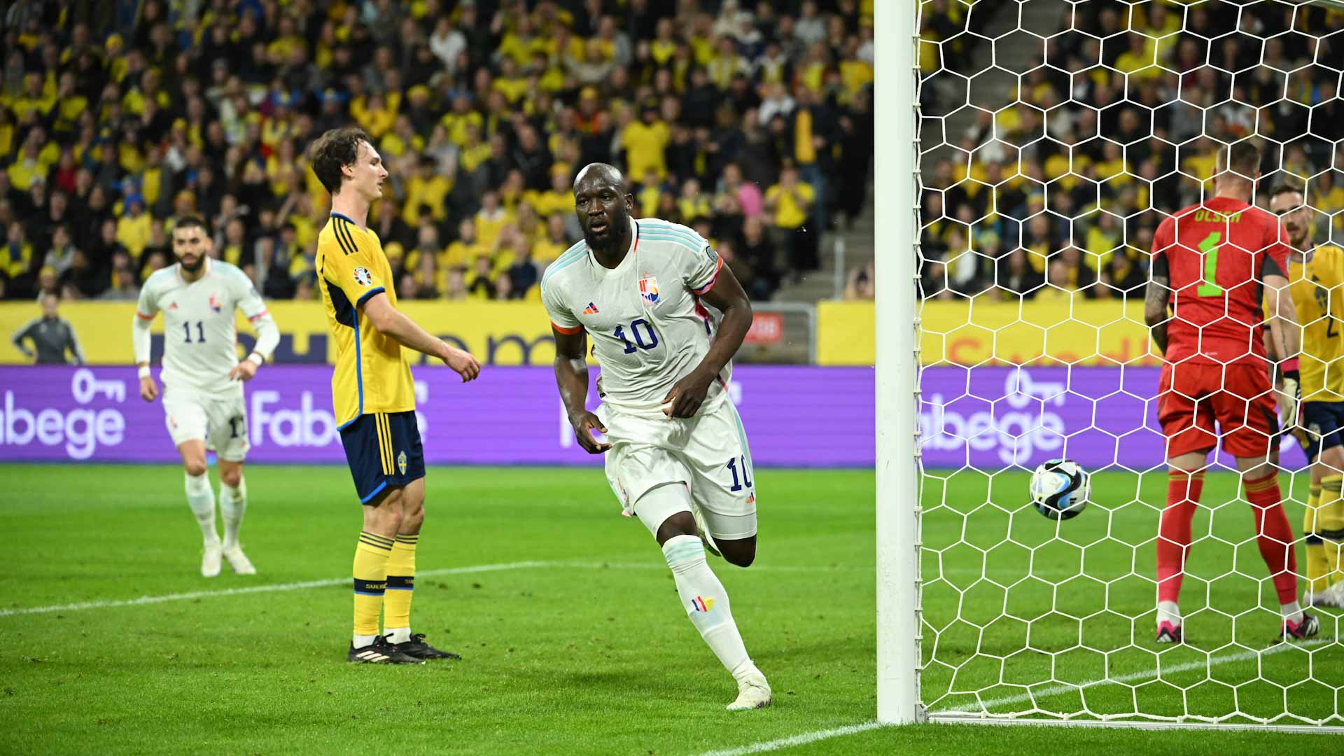 صورة بعنوان: لوكاكو يقود بلجيكا للفوز على السويد في تصفيات يورو 2024 