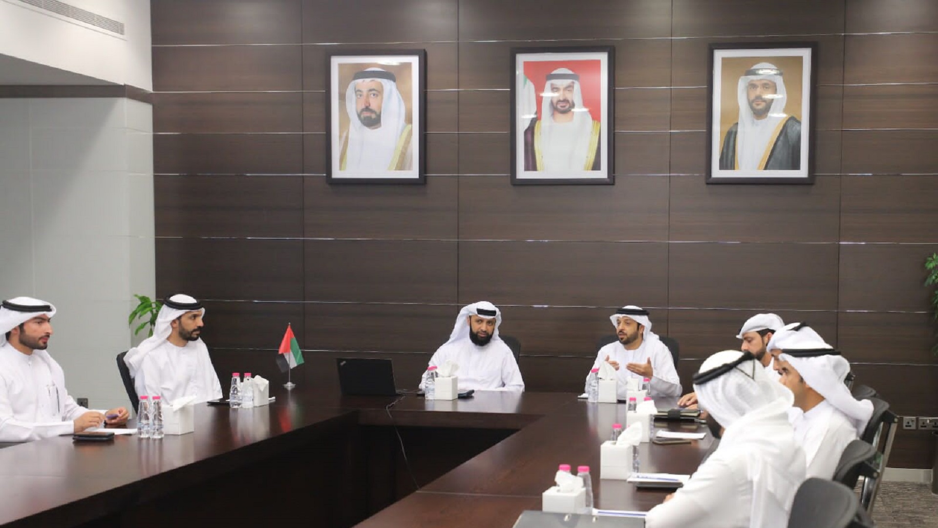 صورة بعنوان: مجلس الصبيحية يبحث مع "طرق الشارقة" مختلف المشاريع الحيوية  