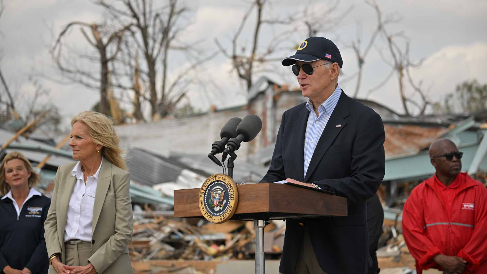 Image for the title: Biden visits tornado-hit Mississippi town 