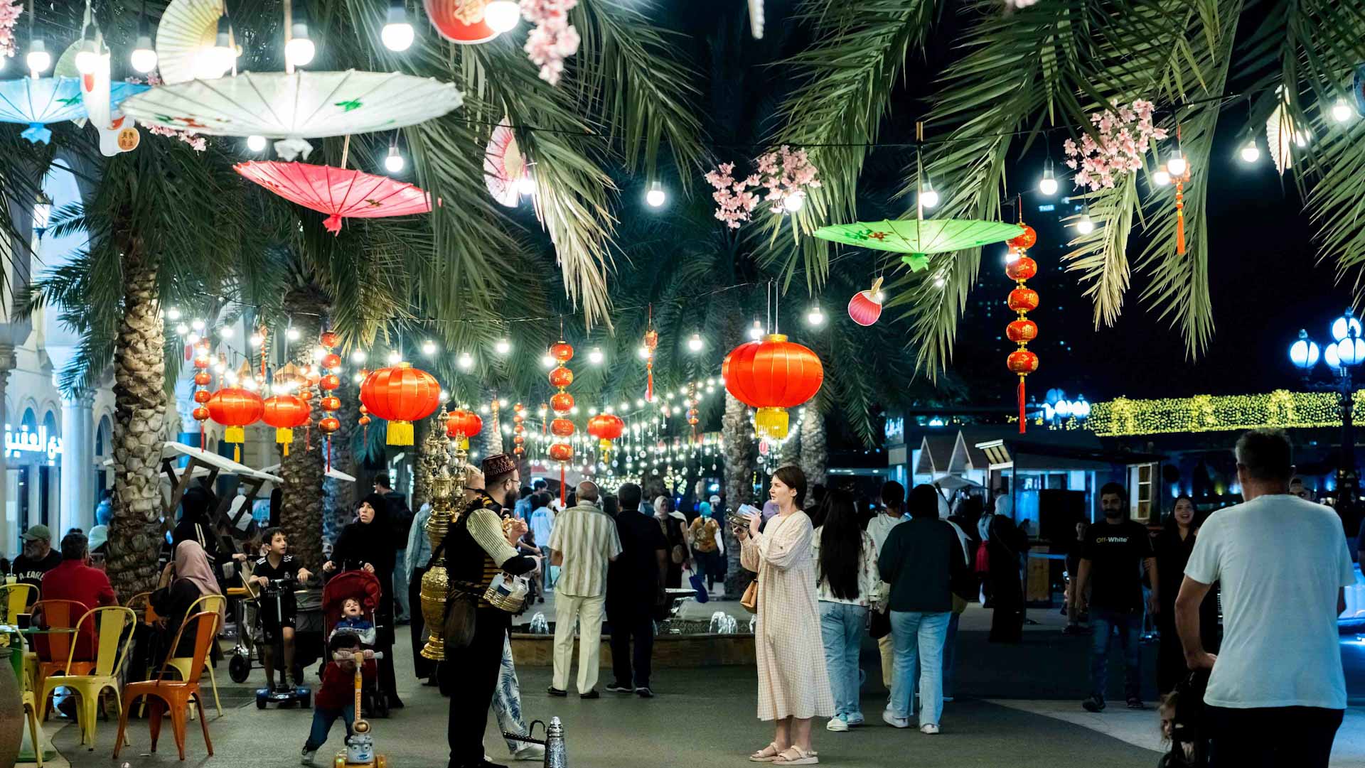 Image for the title: A Unique Culinary Experience at Al Qasba Food Festival 