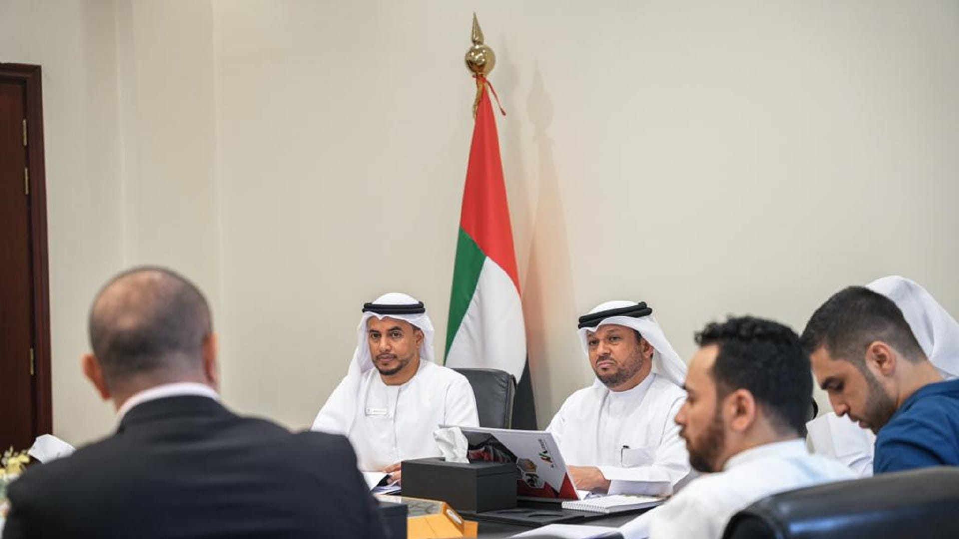 صورة بعنوان: "عقاري الشارقة" تبحث التحديات التي تواجه شركات الإشراف الإداري  