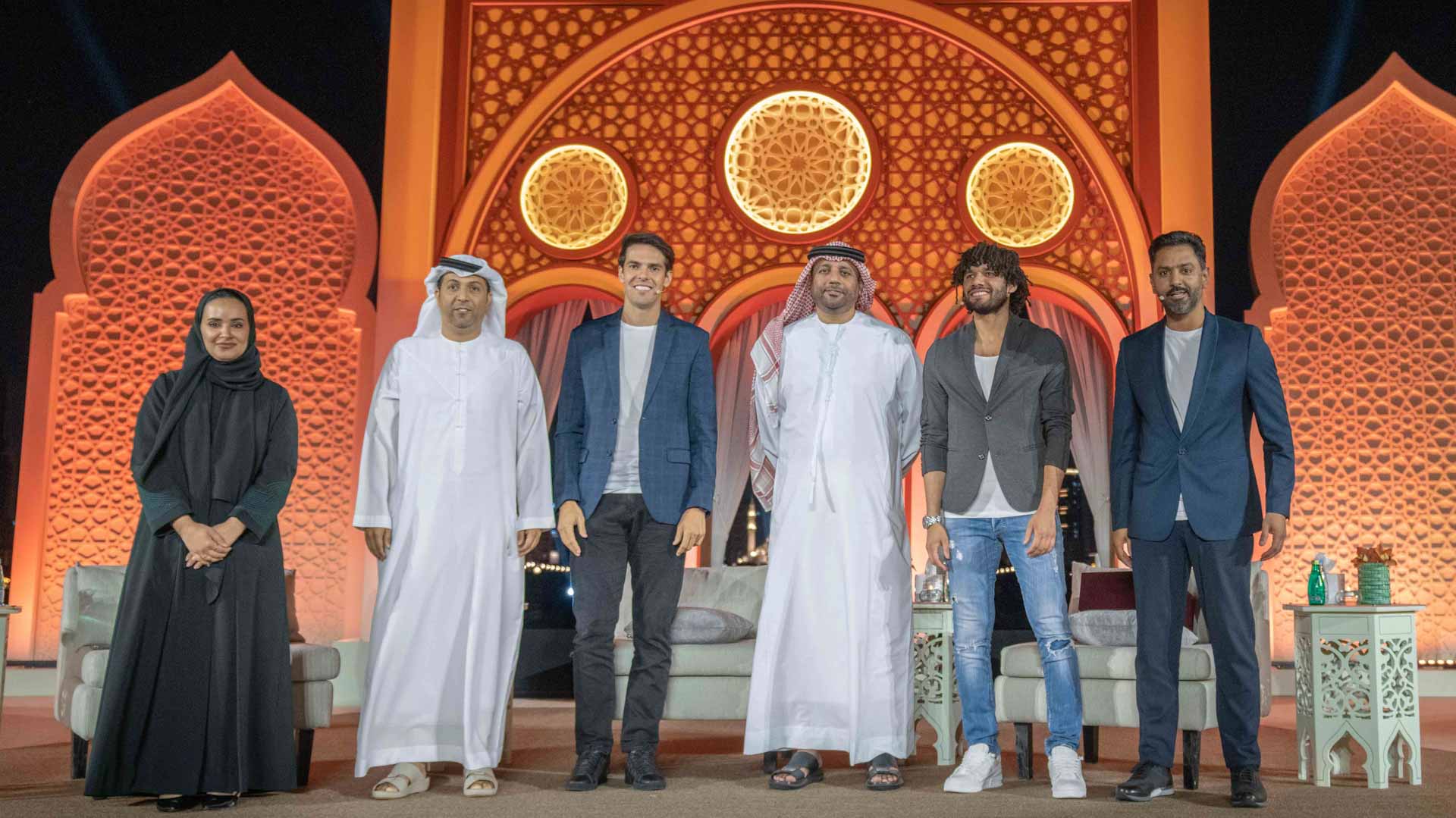 صورة بعنوان: ريكاردو كاكا ومحمد النني يتفقان على أهمية النتائج في كرة القدم  