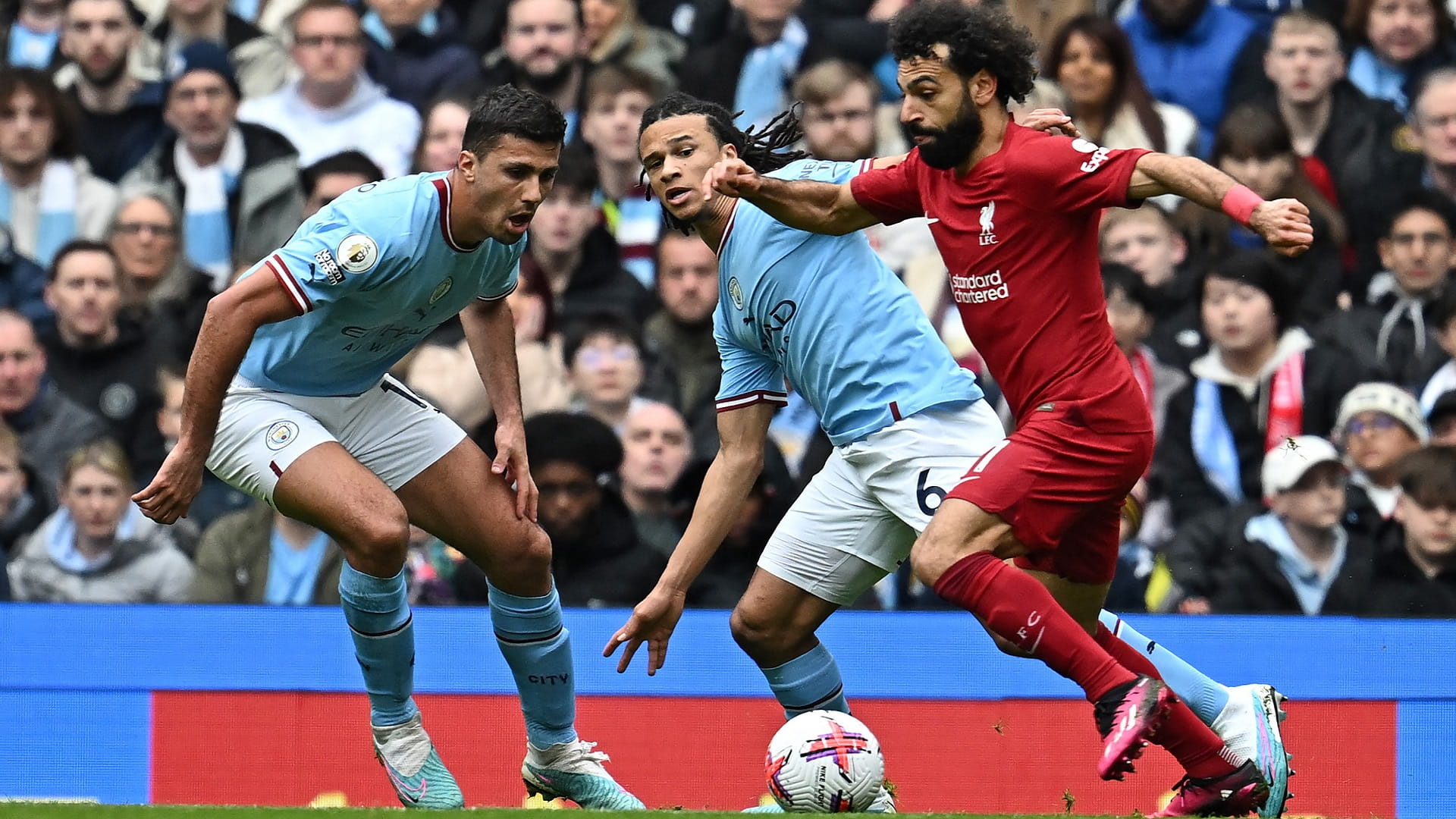 Image for the title: City beat Liverpool 4-1 in Premier League 
