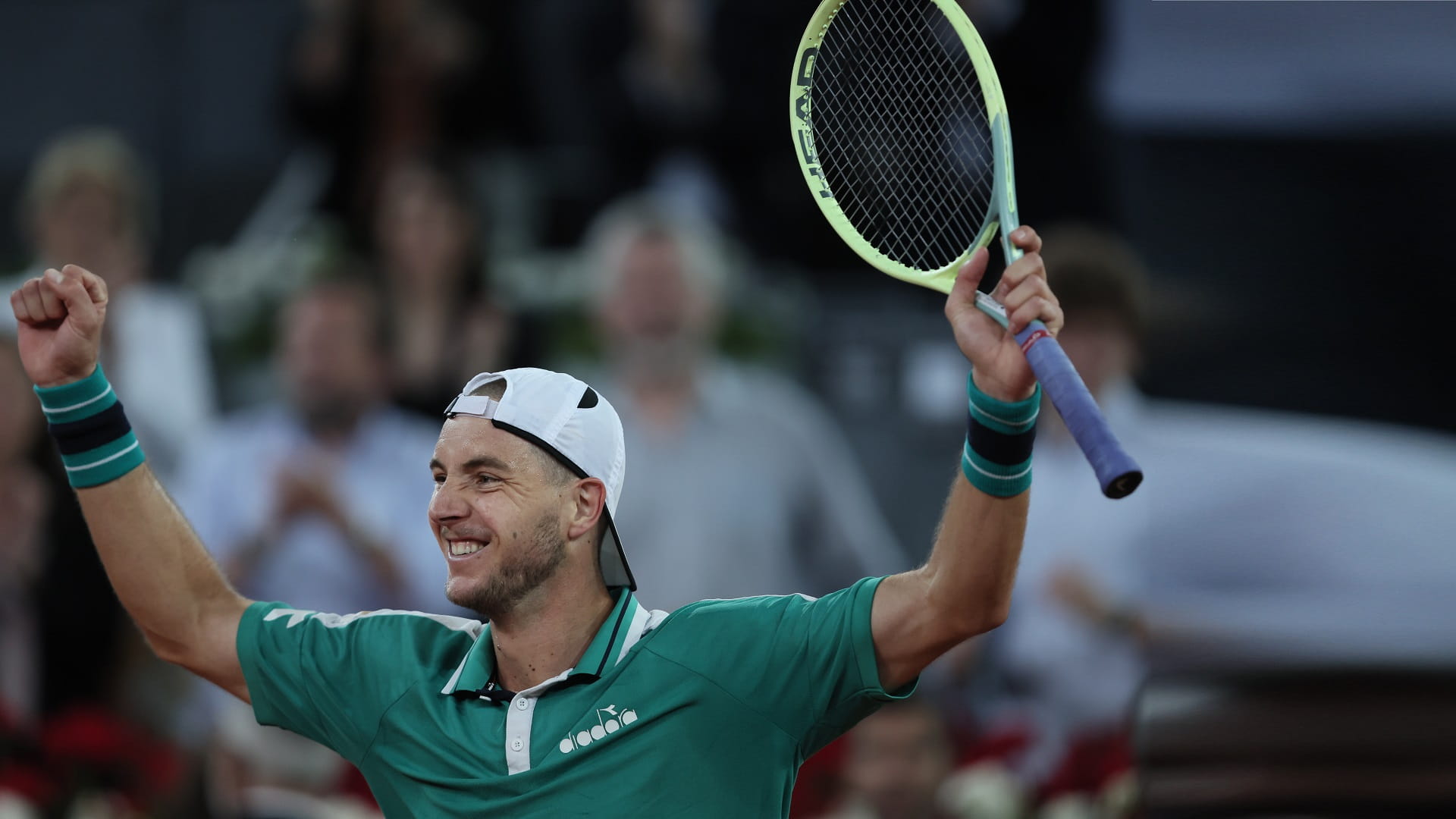 صورة بعنوان: الألماني شتروف يتأهل لنصف نهائي بطولة مدريد للتنس 