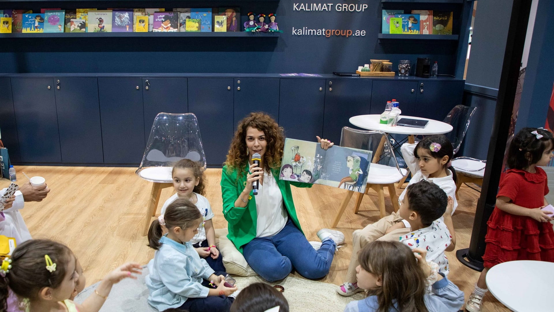 صورة بعنوان: "كلمات" تأخذ الأطفال برحلة إلى عالم القصص ضمن الشارقة القرائي 