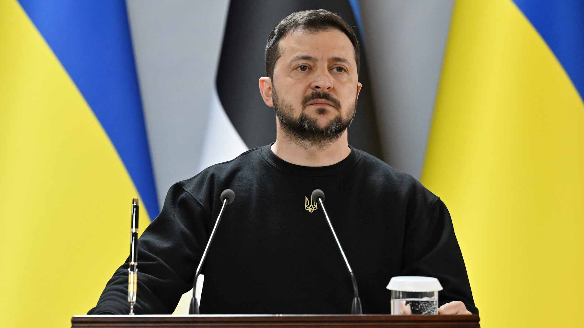 Image for the title: Ukraine's Zelensky in surprise visit to Netherlands: media 