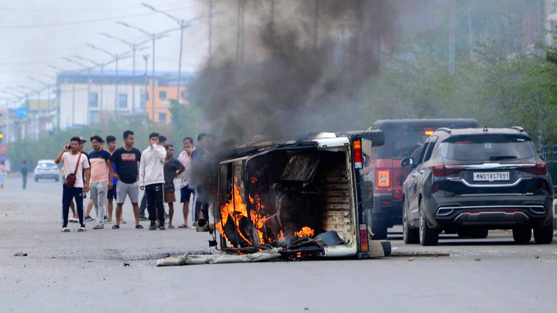 Image for the title: 23000 people escape violence in northeast India 