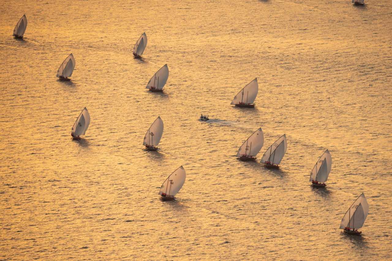 صورة بعنوان: انطلاق سباق دلما التاريخي السادس غداً بمشاركة أكثر من 3000 بحار 